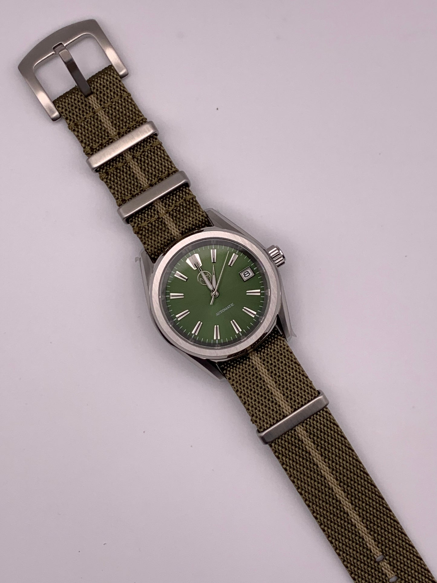 Ithilien. 38mm Stainless steel case. Sapphire crystal. Seiko NH35.