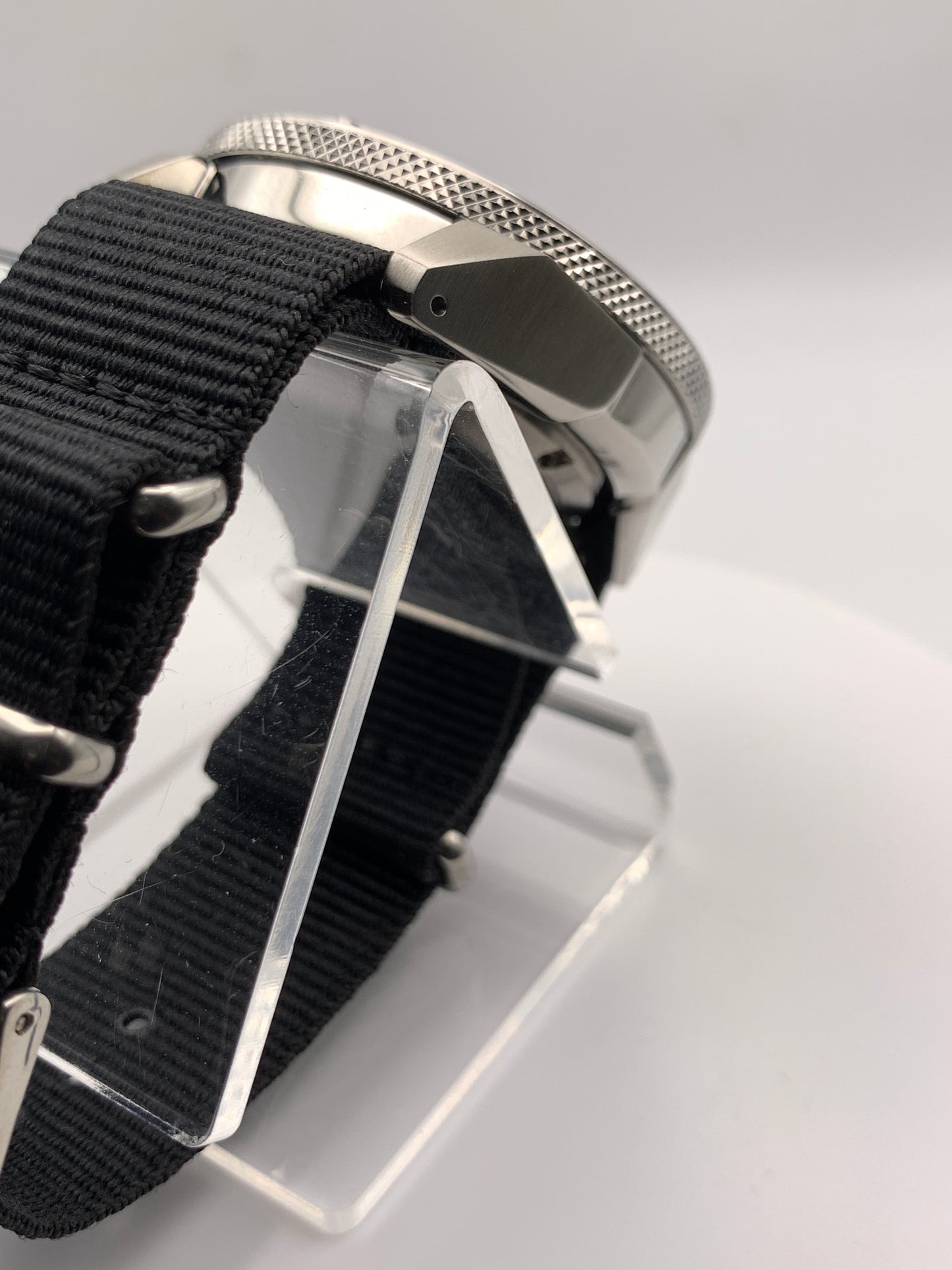 Ungoliant 1.1 - 44mm Stainless steel. Sapphire crystal. Seiko NH35.