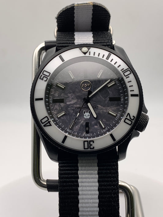 Jason Tribute #3 - 40mm PVD coated stainless steel. Sapphire crystal. Custom dial. Seiko NH38. 5 straps pictured included.