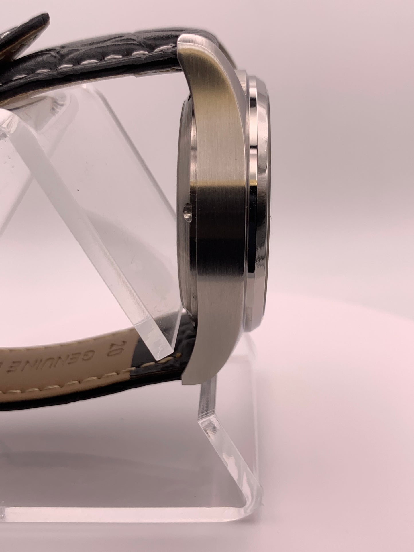 Silver Sunray 39mm dress watch.