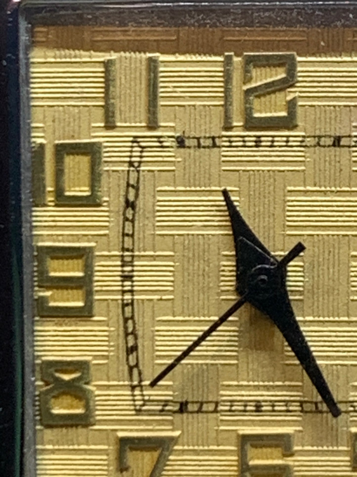 Feather 1.3 - Vintage 25mm plated brass 2 piece case.  38mm lug to lug. 16mm lug width. 8.5mm thick. Acrylic crystal. Miyota Super 2035 movement.
