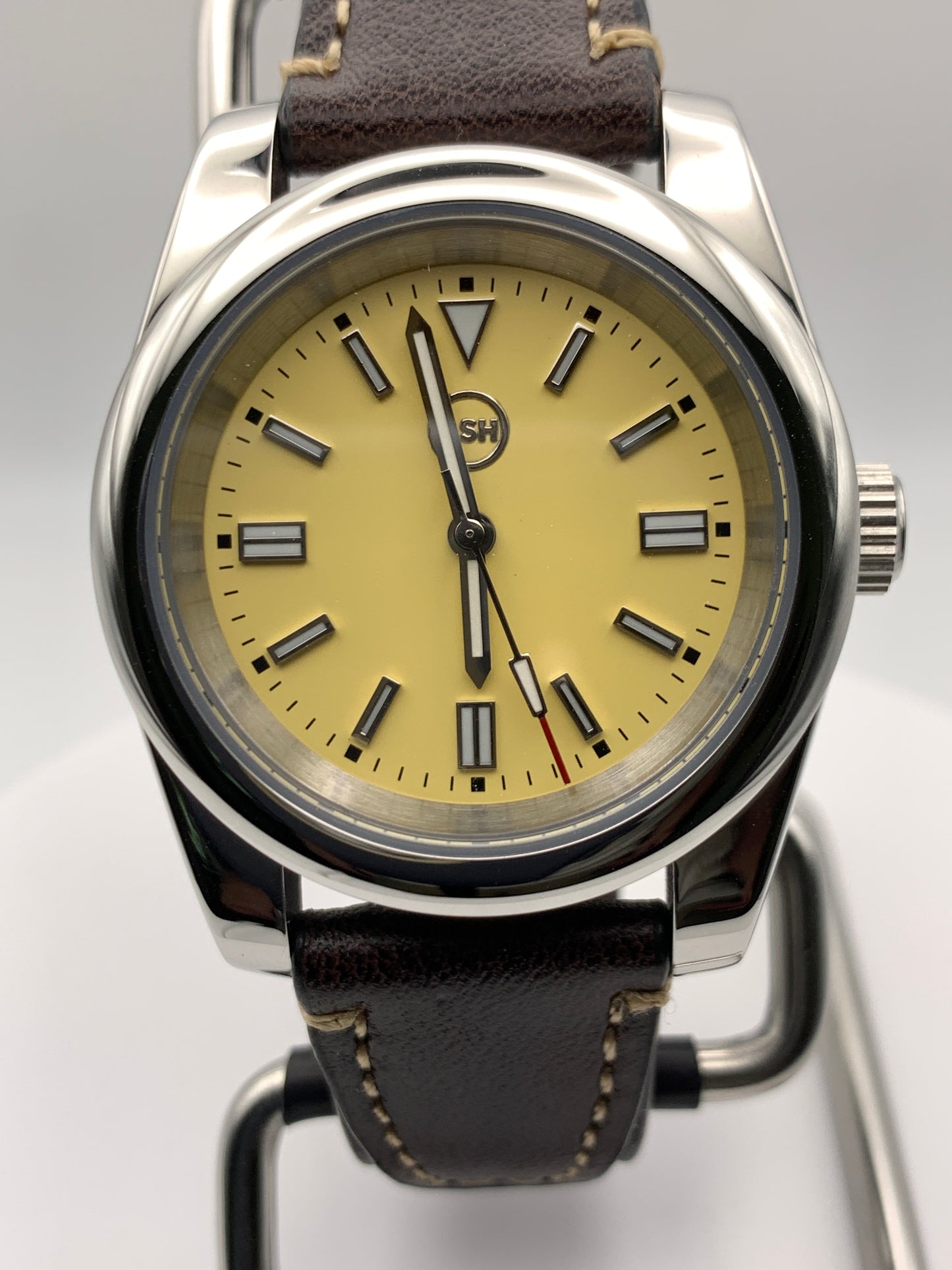 Sunny 1.1 - 36mm Stainless steel case. Sapphire crystal.  Seiko NH38.