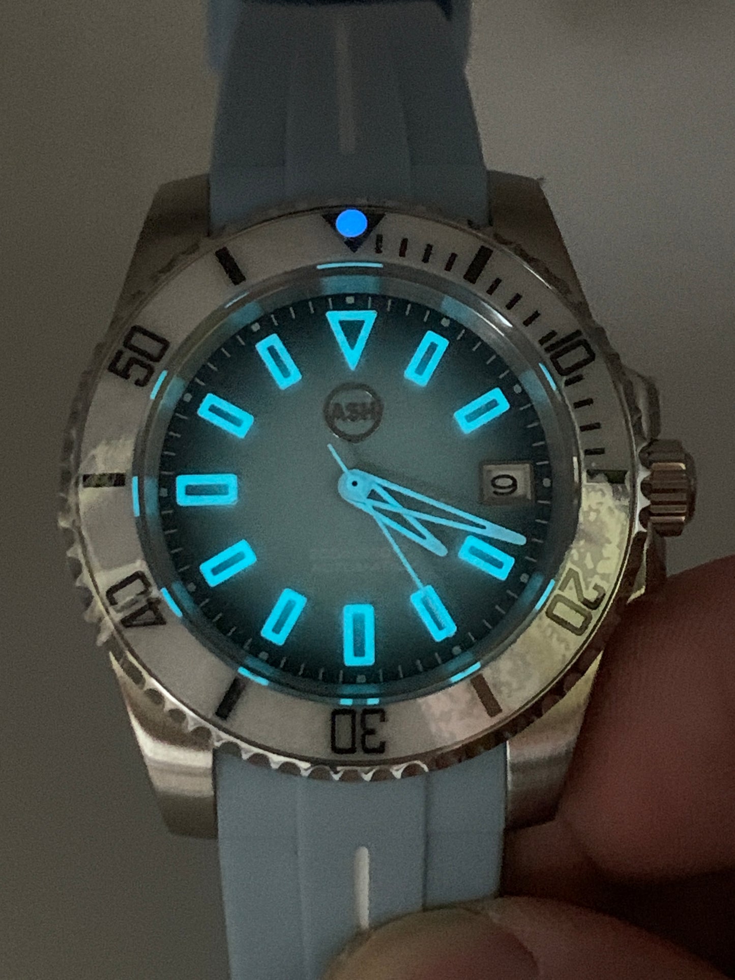 Pelagic. 40mm Stainless steel case. Sapphire crystal.  Seiko NH35.