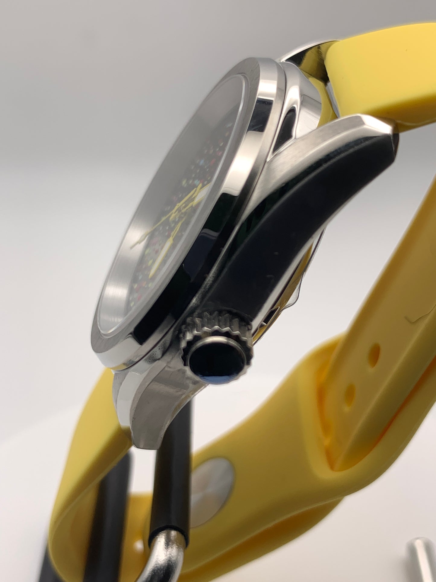 Pick a Mix. 38mm stainless steel. Sapphire crystal. Seiko NH35. 100m water resistance.