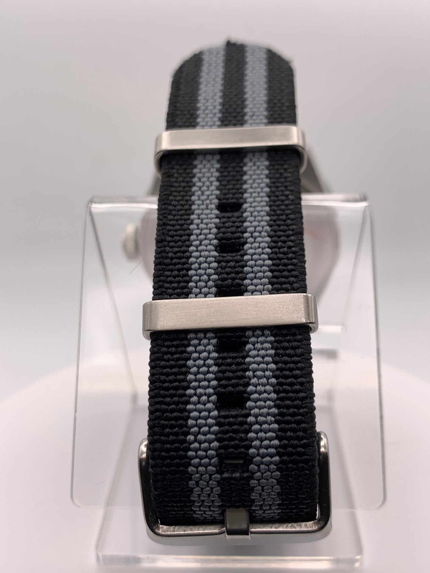 Vibe 1655. 40mm Stainless steel GMT case. Sapphire crystal. NH34 movement.