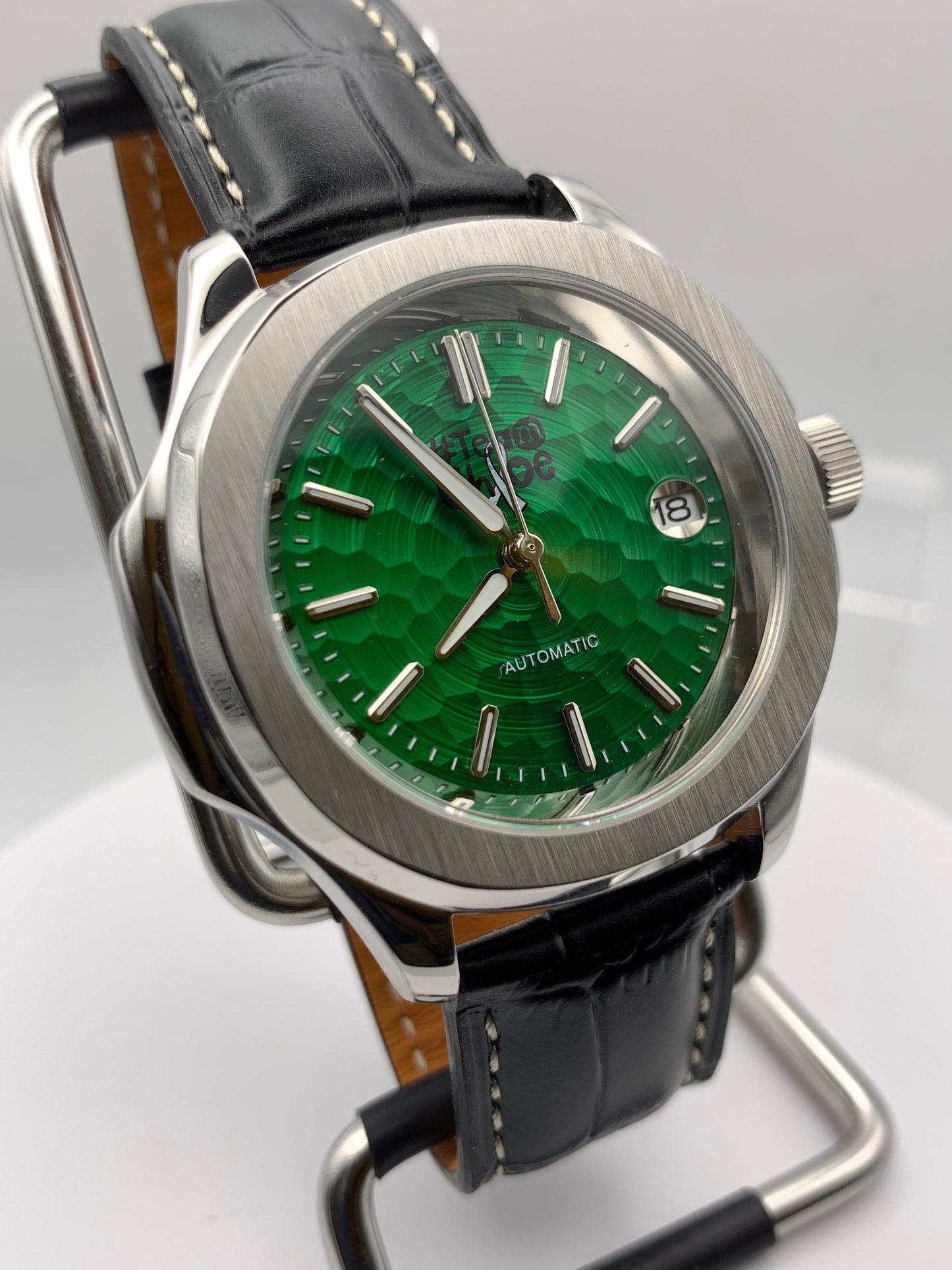 #TeamChole - One. 44mm Stainless steel. Textured dial. Sapphire. Seiko NH35.