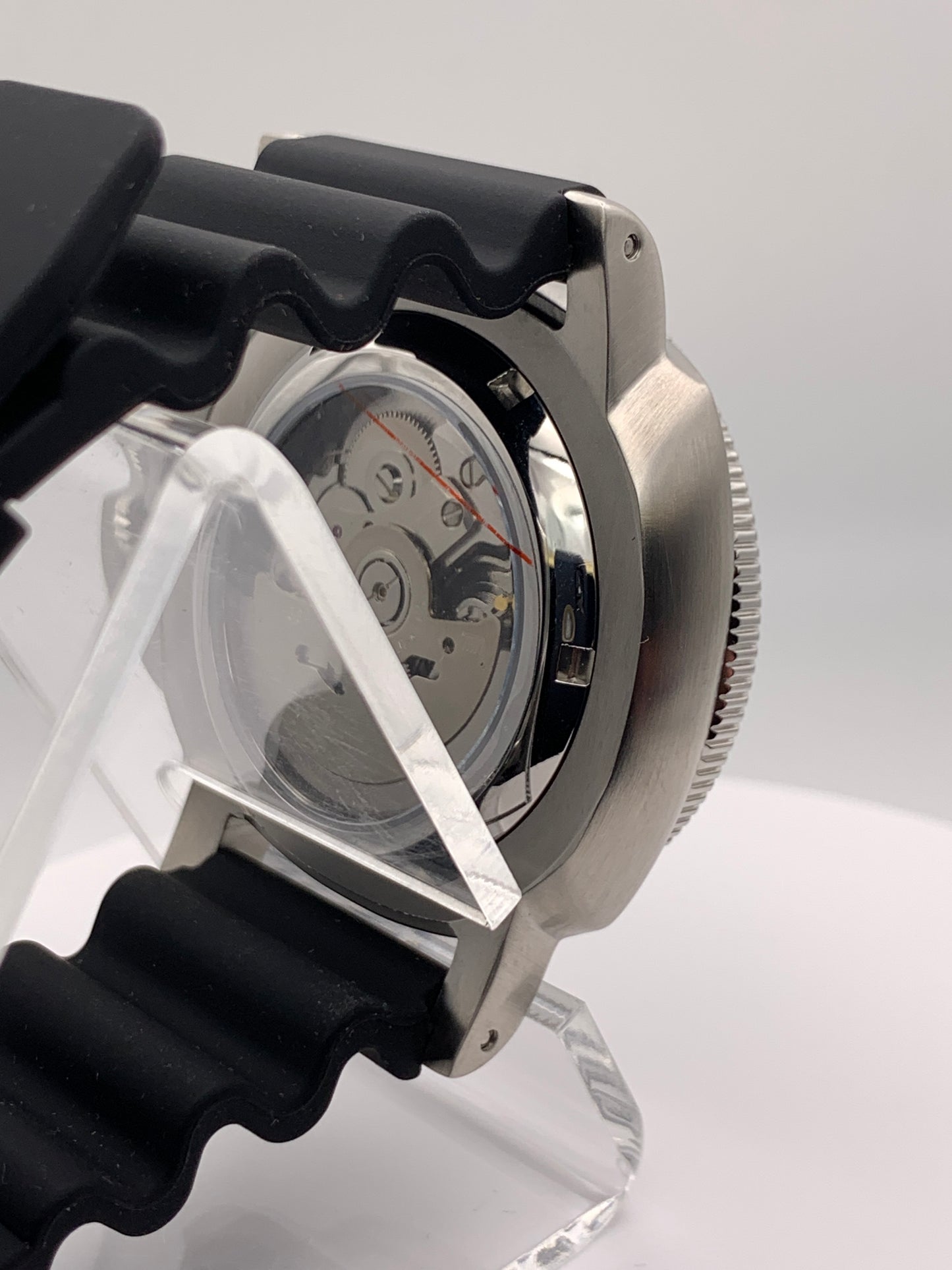 42mm Sport watch. Pepsi bezel. NH36 automatic movement.