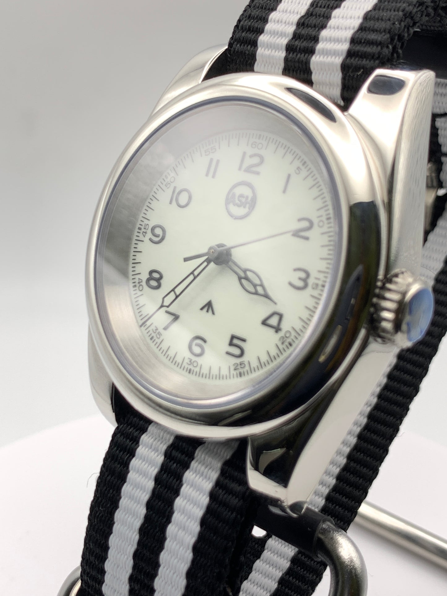 SR-71.  39mm stainless steel case. Sapphire crystal. Lumed dial. Seiko NH38.