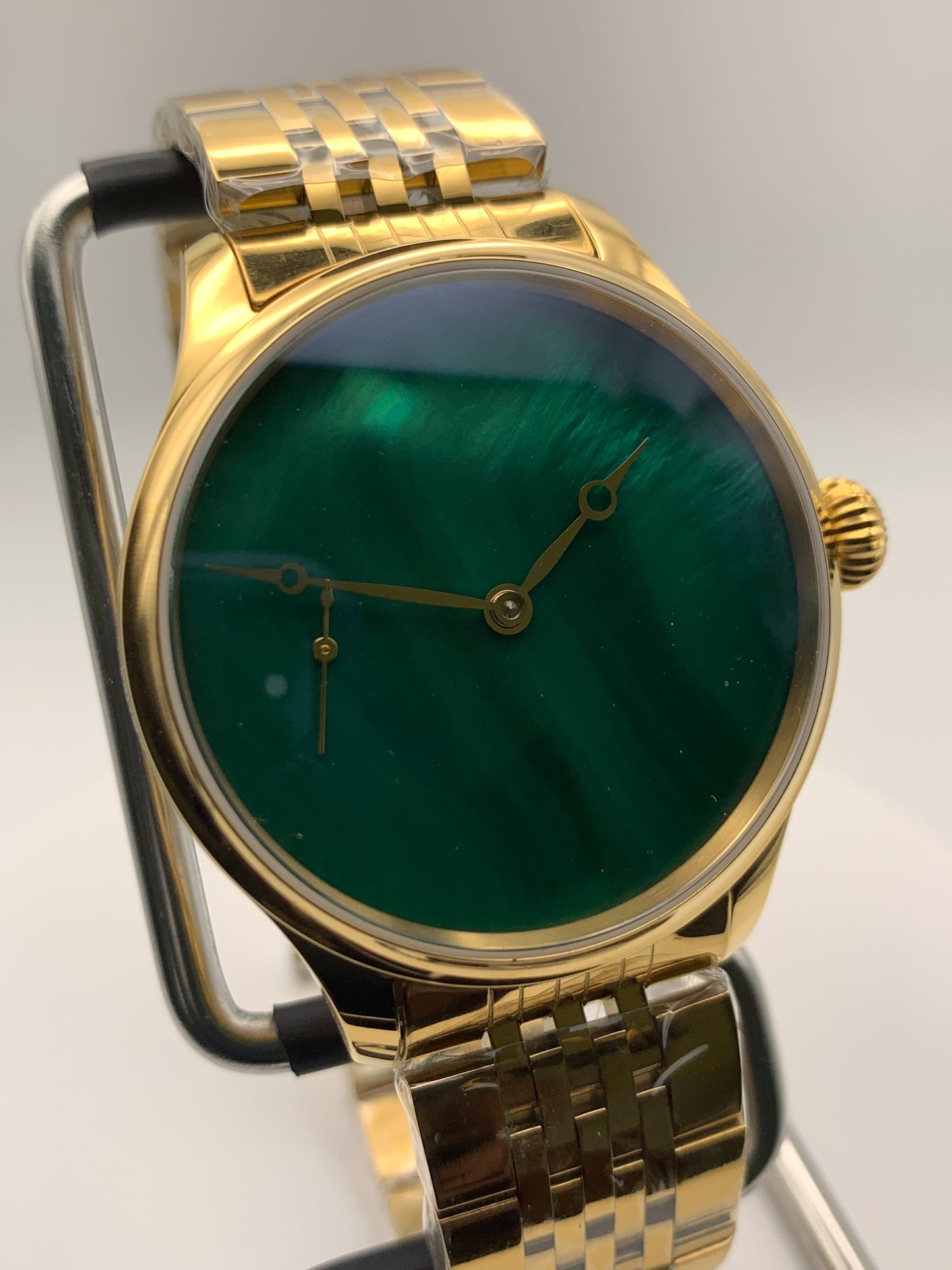 Spring Island. 41mm 18k plated stainless steel case. Sapphire crystal