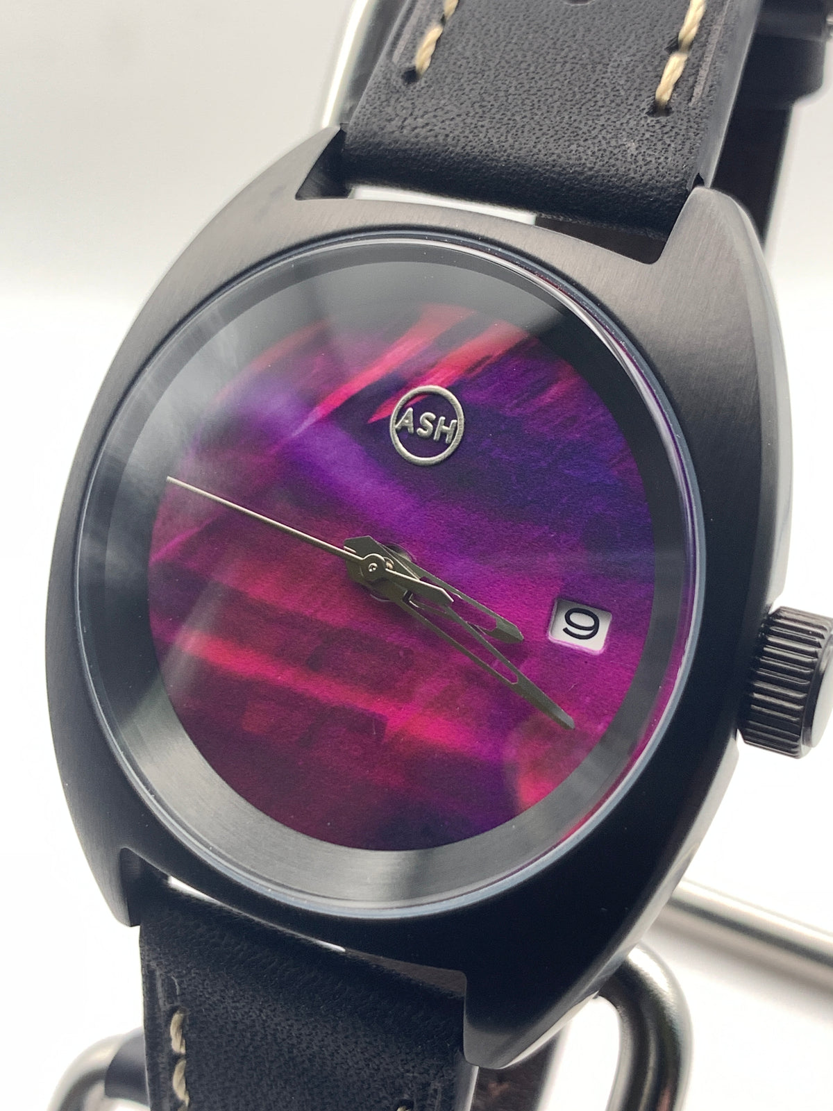 Mutara. 39mm PVD over stainless steel. Domed sapphire. Seiko NH35.