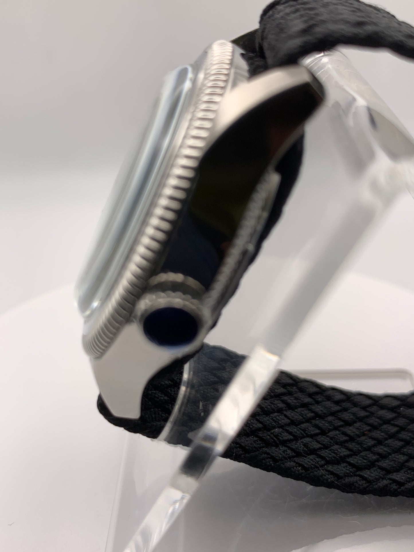 Homesick. 39mm Coin edged stainless steel case. Tobacco sunburst figured dial. AR coated domed mineral glass crystal. Seiko NH35 automatic movement.