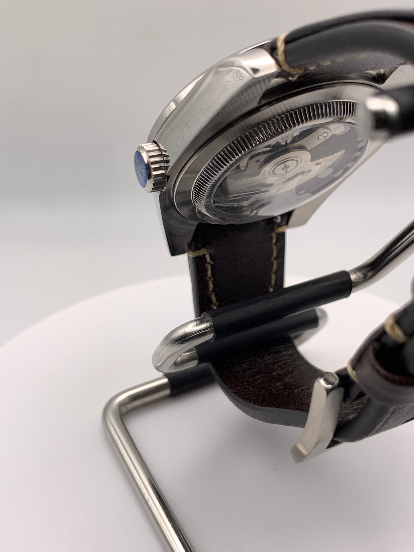 Sunny 1.1 - 36mm Stainless steel case. Sapphire crystal.  Seiko NH38.
