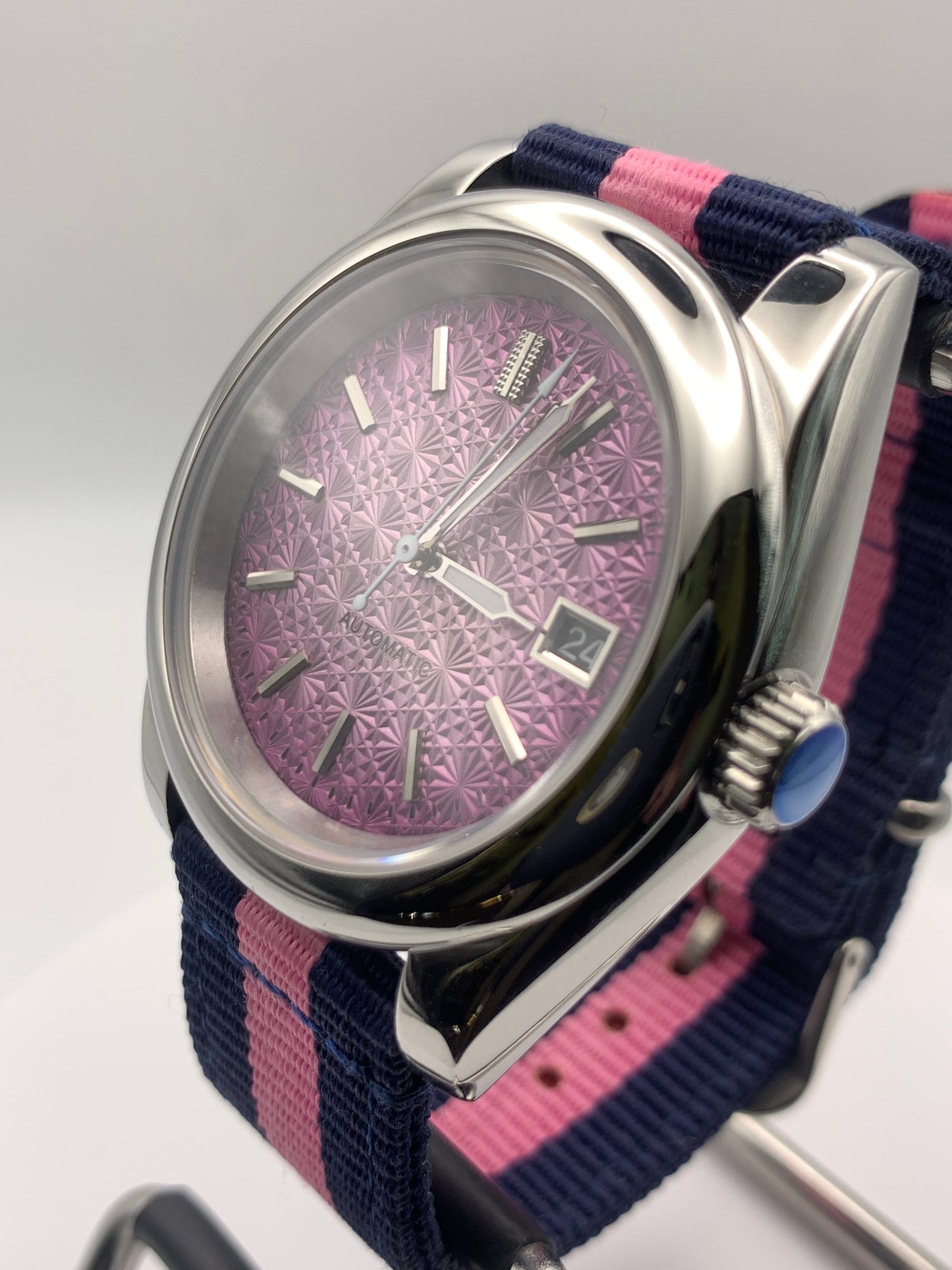 Charlotte. 39mm Stainless steel. Sapphire crystal. Seiko NH35.