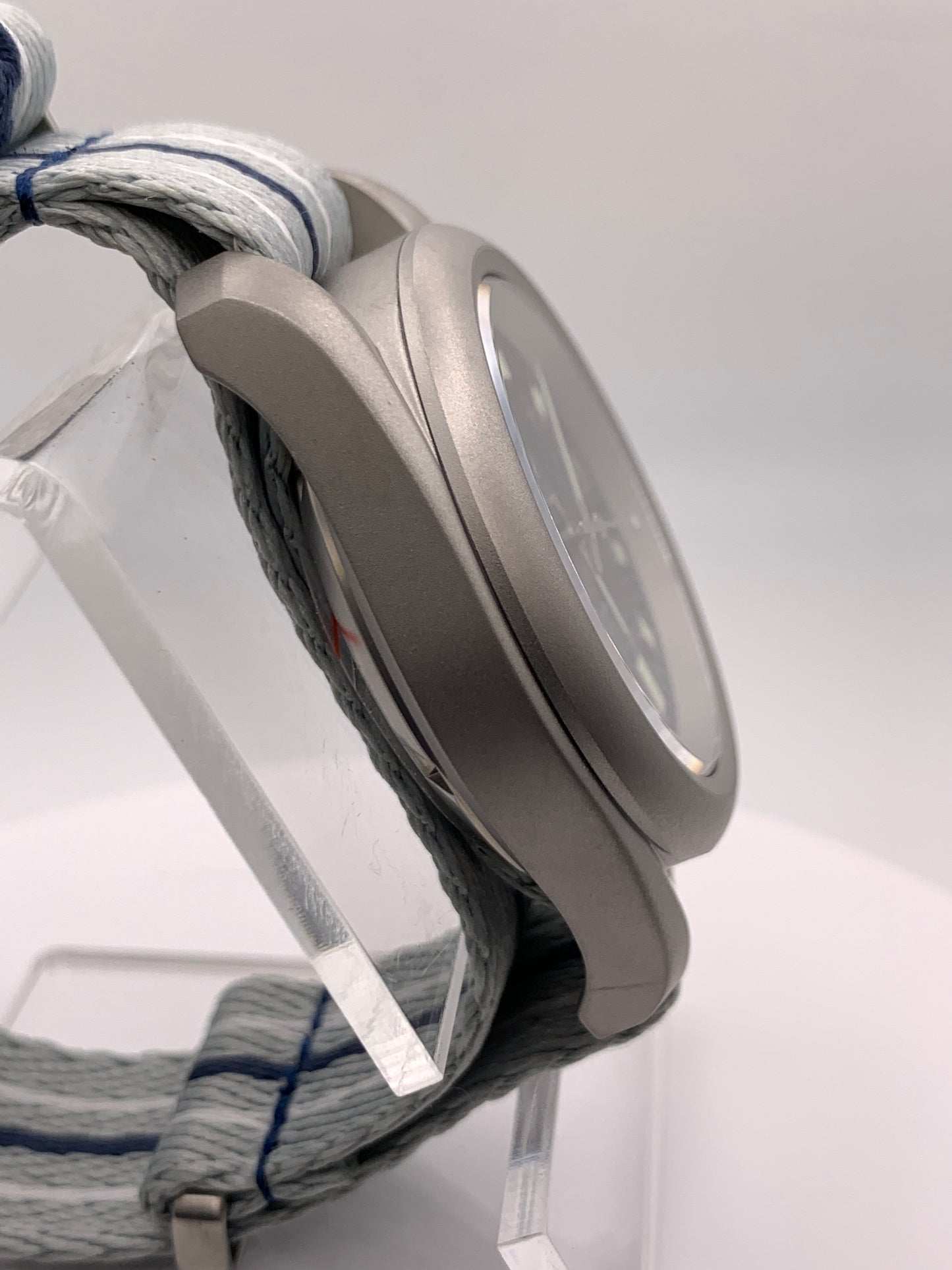 Deep Space. 38mm Bead blasted stainless steel case. Sapphire crystal. NH35 automatic movement.
