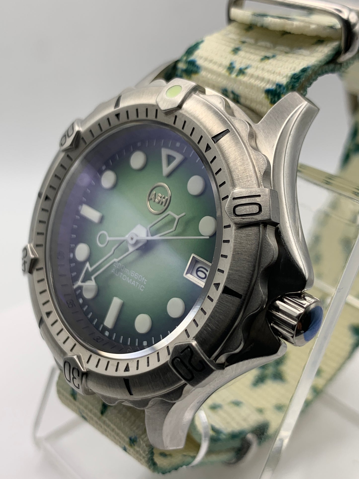 Thymekeeper.  42mm Stainless steel case.  Sapphire crystal. Seiko NH35.