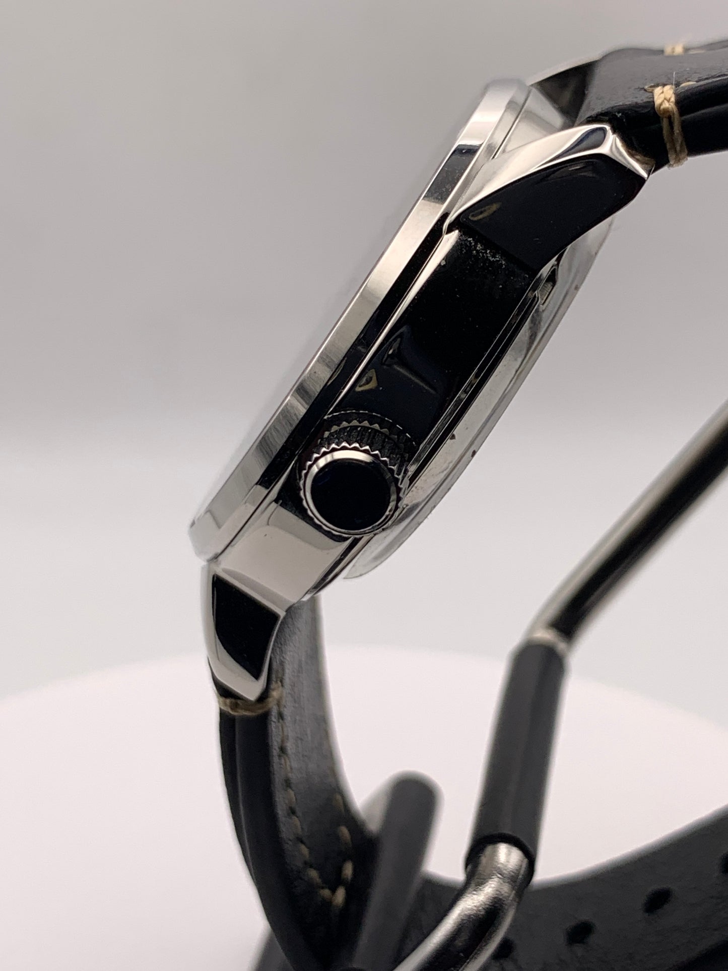Apotheosis - 38mm stainless steel case. Lumed dial. Sapphire crystal. Seiko NH38.