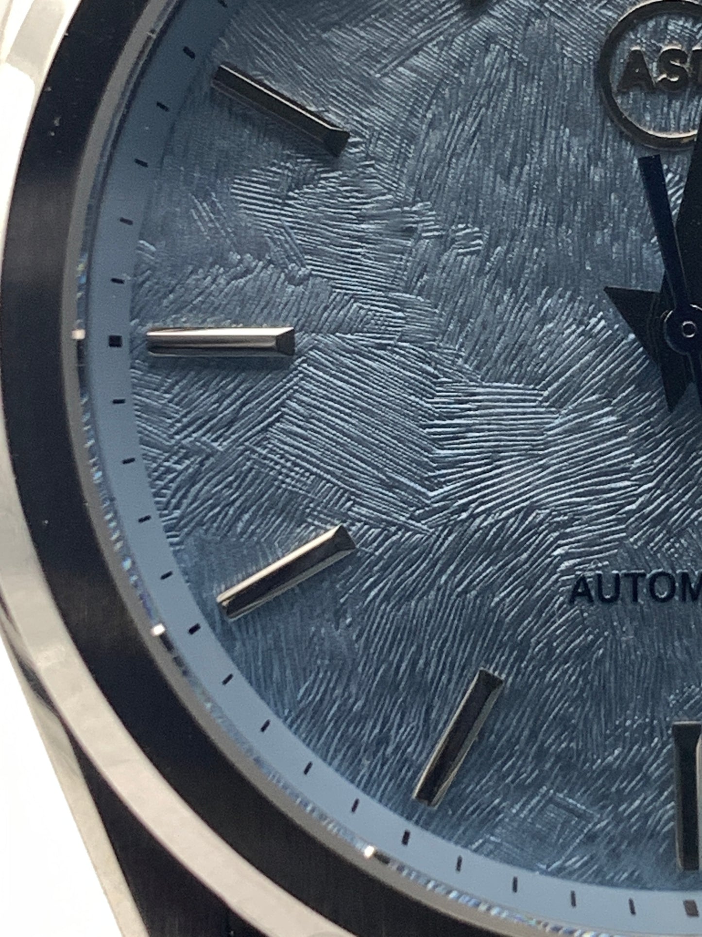 Icefall. 38mm Stainless steel. Sapphire crystal.  Seiko NH35.