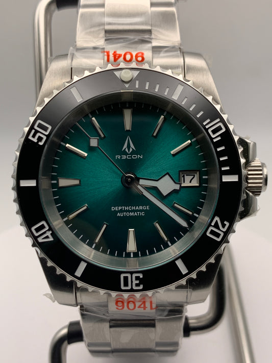 R3CON Collection. Custom teal dial watch. 40.5mm stainless steel case. Sapphire crystal. Seiko NH35.