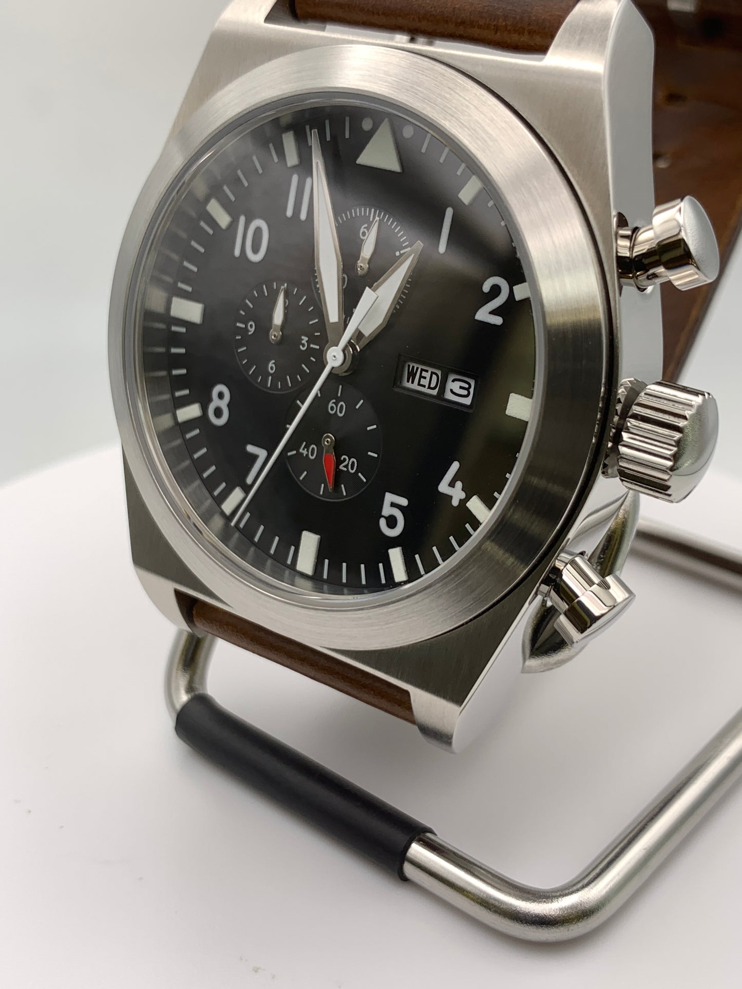 Titan. 46mm Pilot Chronograph. Sapphire crystal. Miyota 0S00.