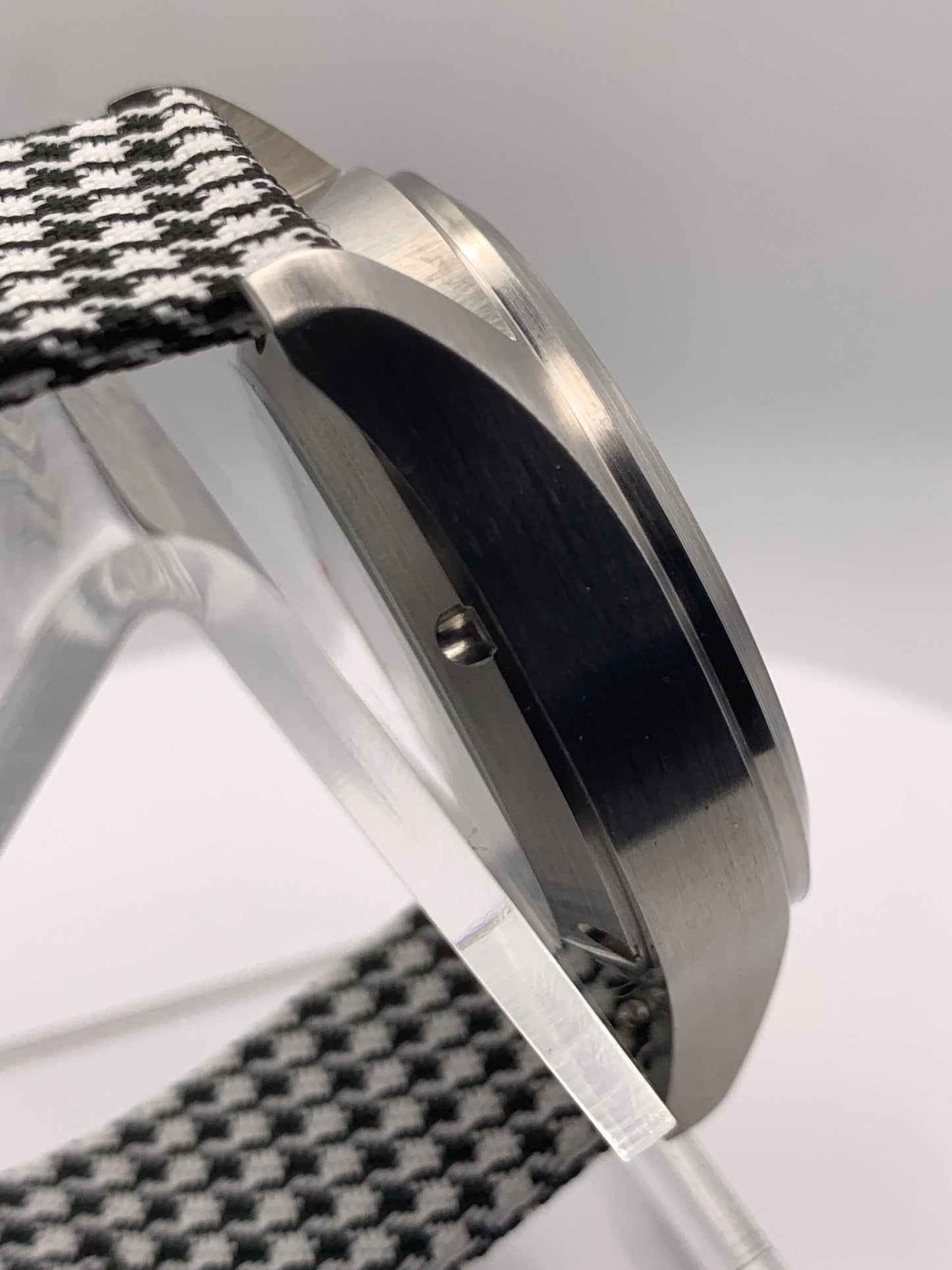 OGCola - Chocolate Chip. 39mm Stainless Steel. Sapphire crystal. Seiko NH35