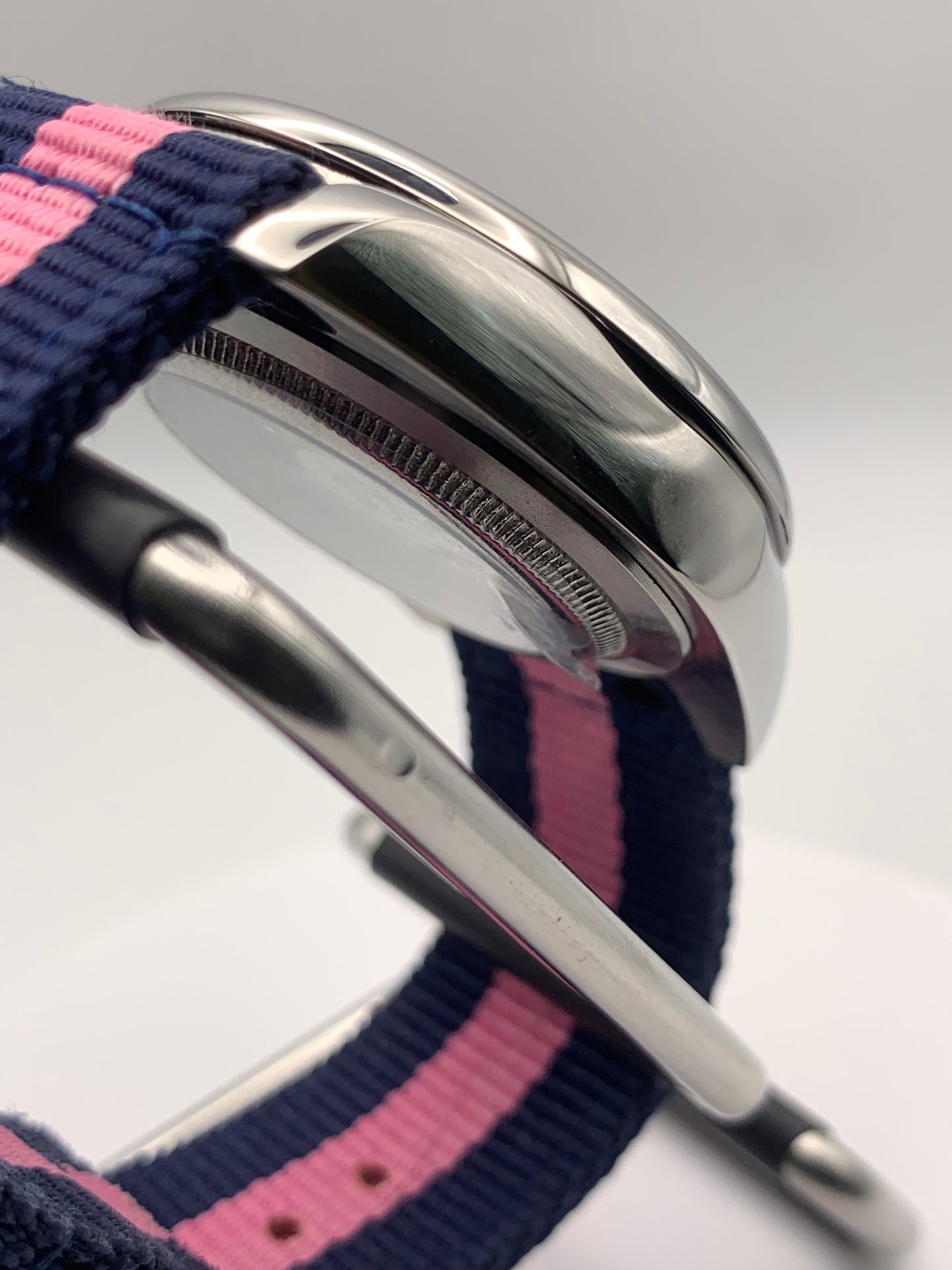 Charlotte. 39mm Stainless steel. Sapphire crystal. Seiko NH35.