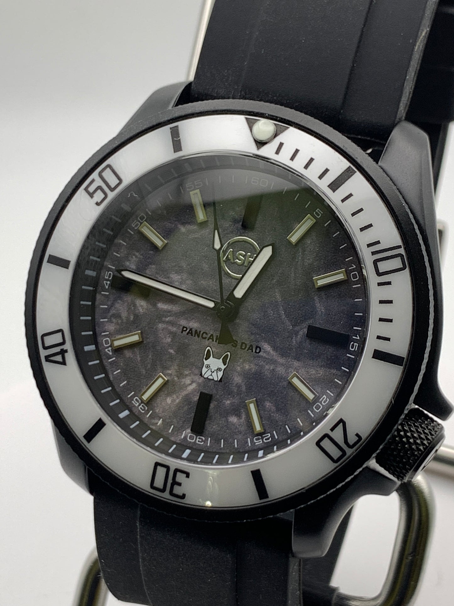 Jason Tribute #1 - 40mm PVD coated stainless steel. Sapphire crystal. Custom dial. Seiko NH38. 5 straps pictured included.