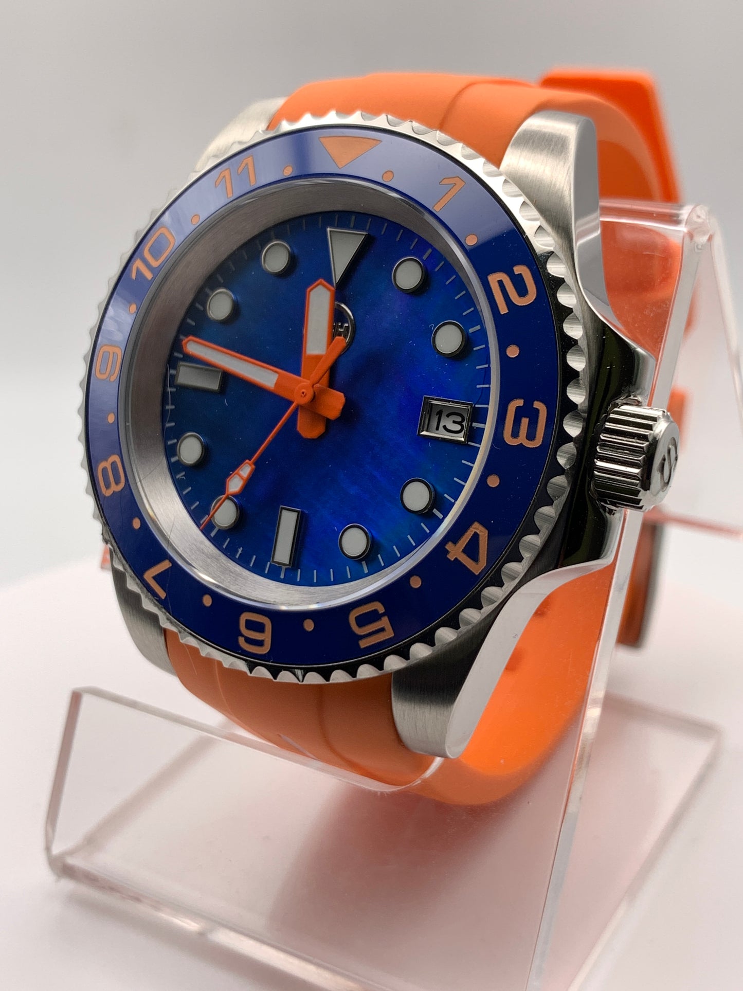 Beacon. 41mm stainless steel case.  Sapphire crystal. Seiko NH35.