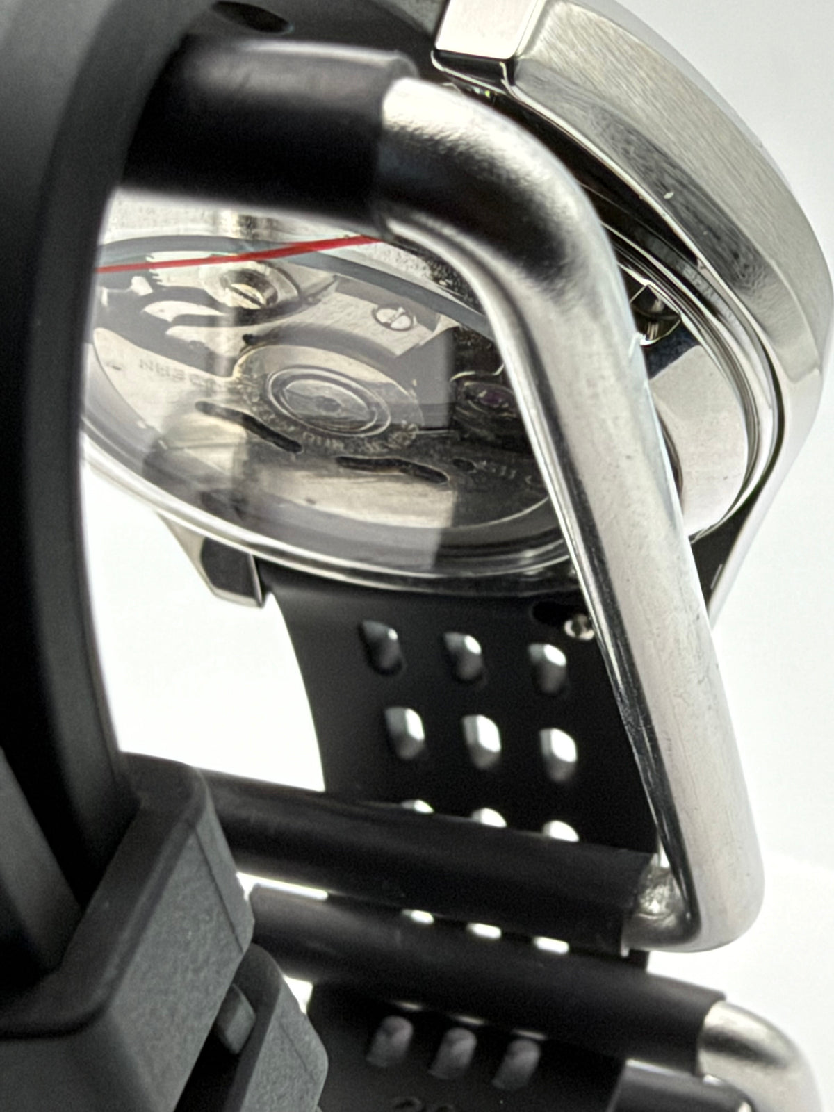 Goldfinger. 40mm stainless steel case. Sapphire crystal. Seiko NH35.