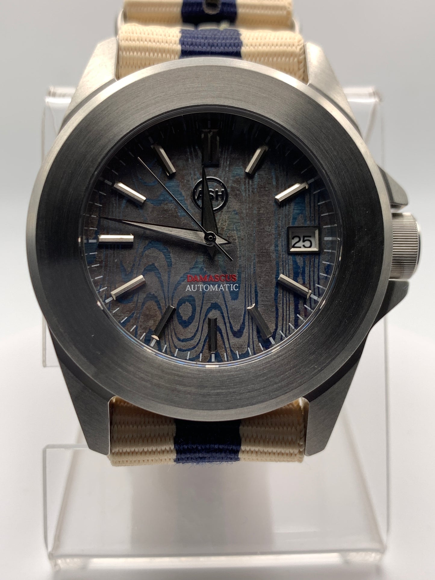 Ghost Fleet. 40mm brushed stainless steel case. Sapphire crystal. Seiko NH35.