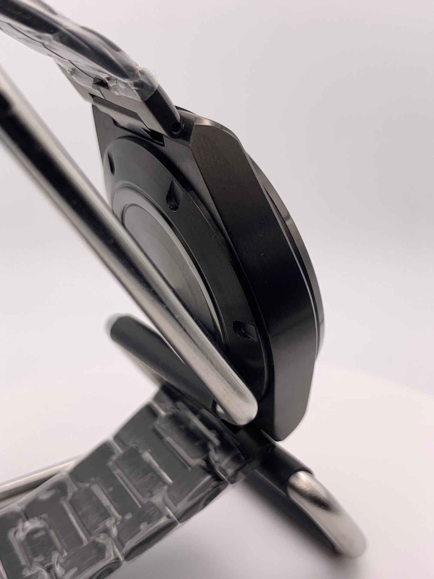 Stars and moon. PVD case and bracelet.