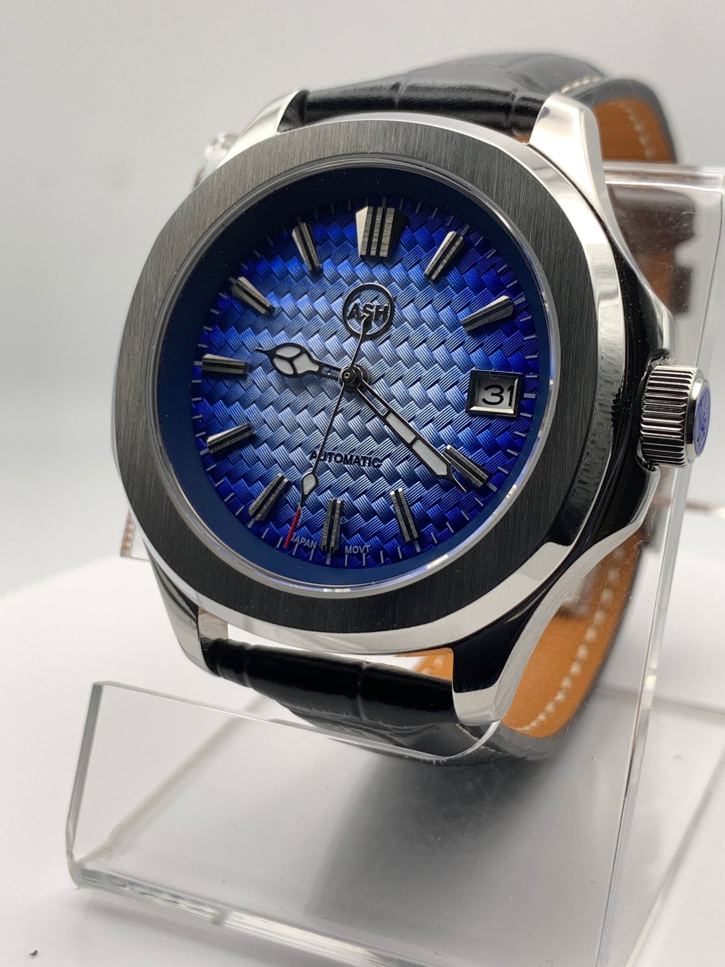 Cornflower Too. 244mm Stainless steel. Sapphire crystal. Seiko NH35