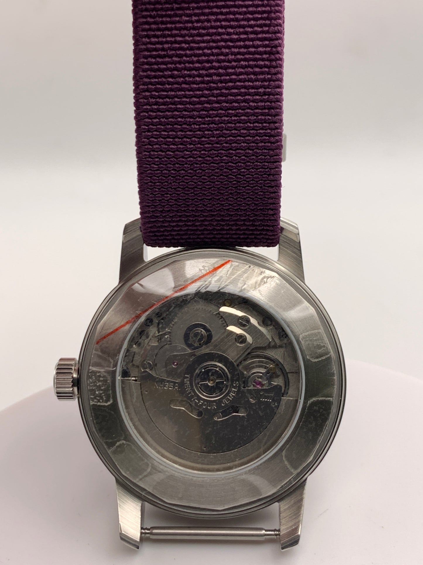 Ultraviolet. 40mm stainless steel case. Sapphire crystal. Seiko NH35.
