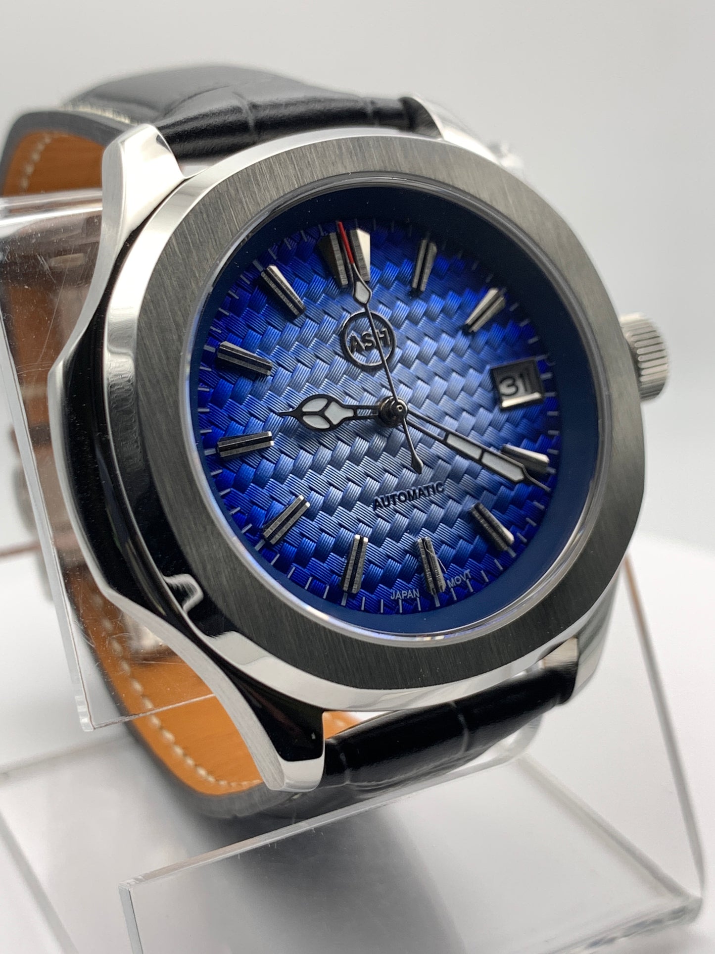Cornflower Too. 244mm Stainless steel. Sapphire crystal. Seiko NH35