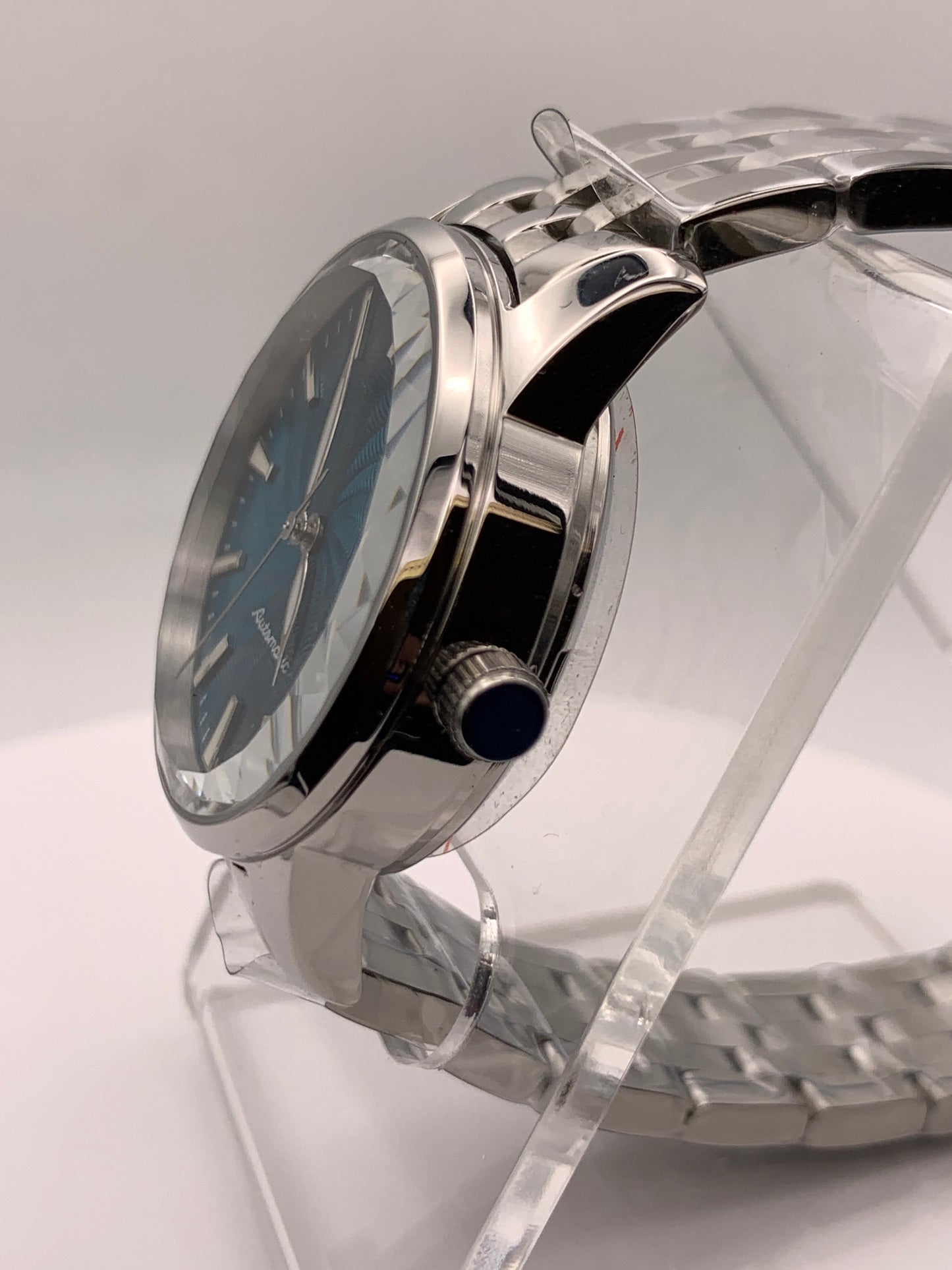 The Teal. Highly figured dress watch. 33mm stainless steel case. Faceted and domed acrylic crystal. NH35.