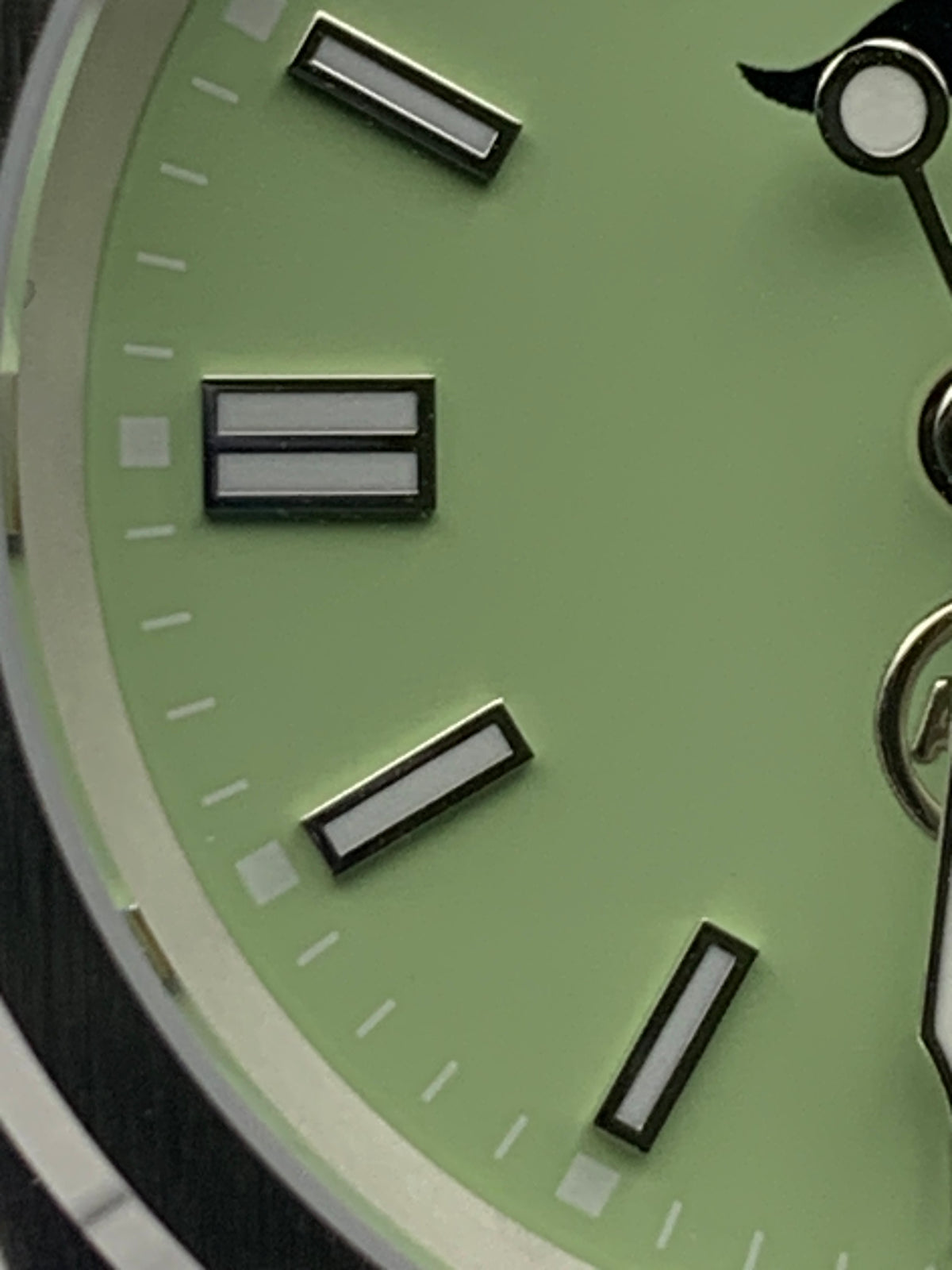 Mustachio 1.1 - 38mm Stainless steel.  Sapphire crystal with AR. Seiko NH38.