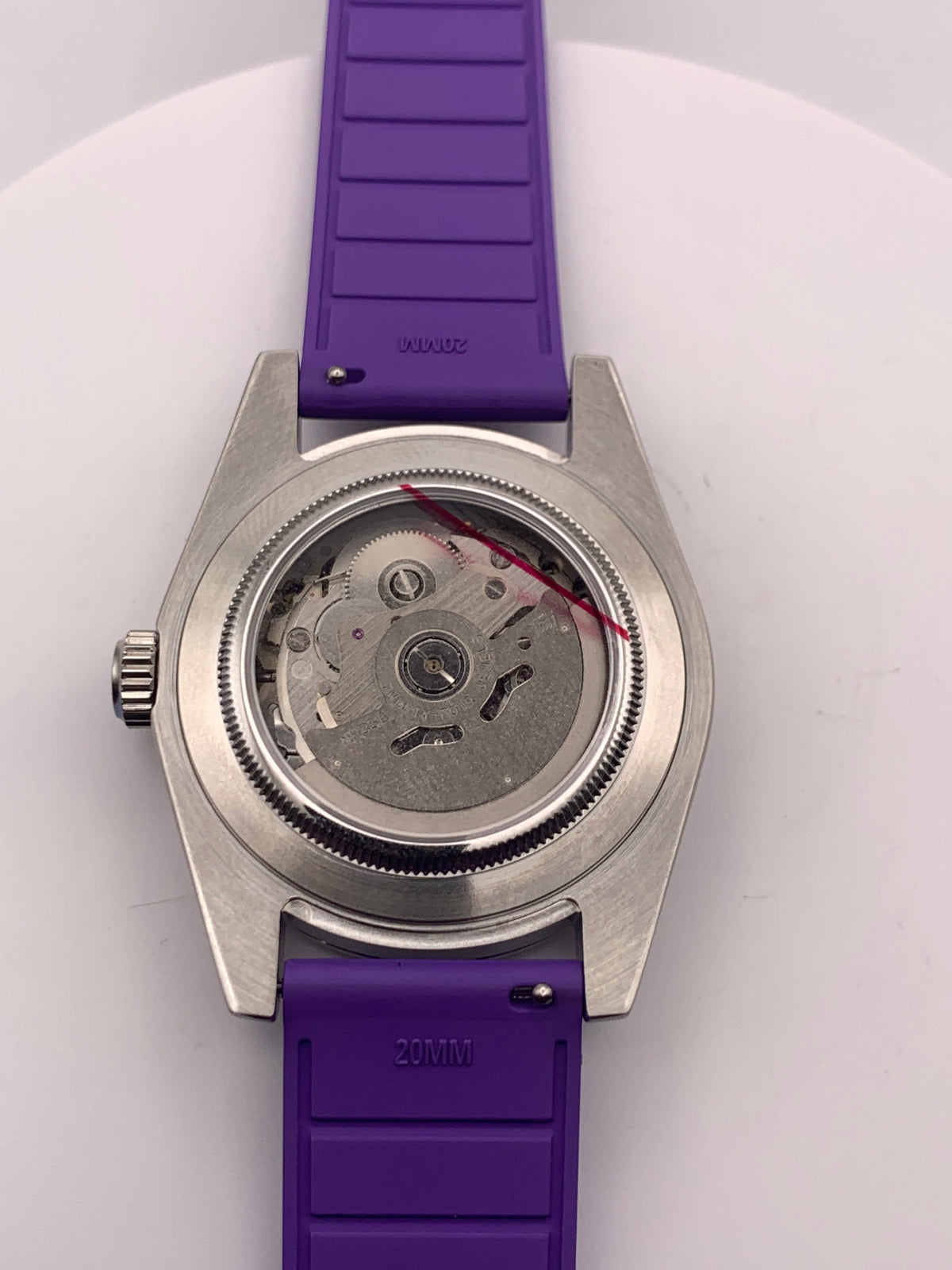 Particle Accelerator. 39mm stainless steel case. Sapphire crystal. Seiko NH35 with black date wheel.