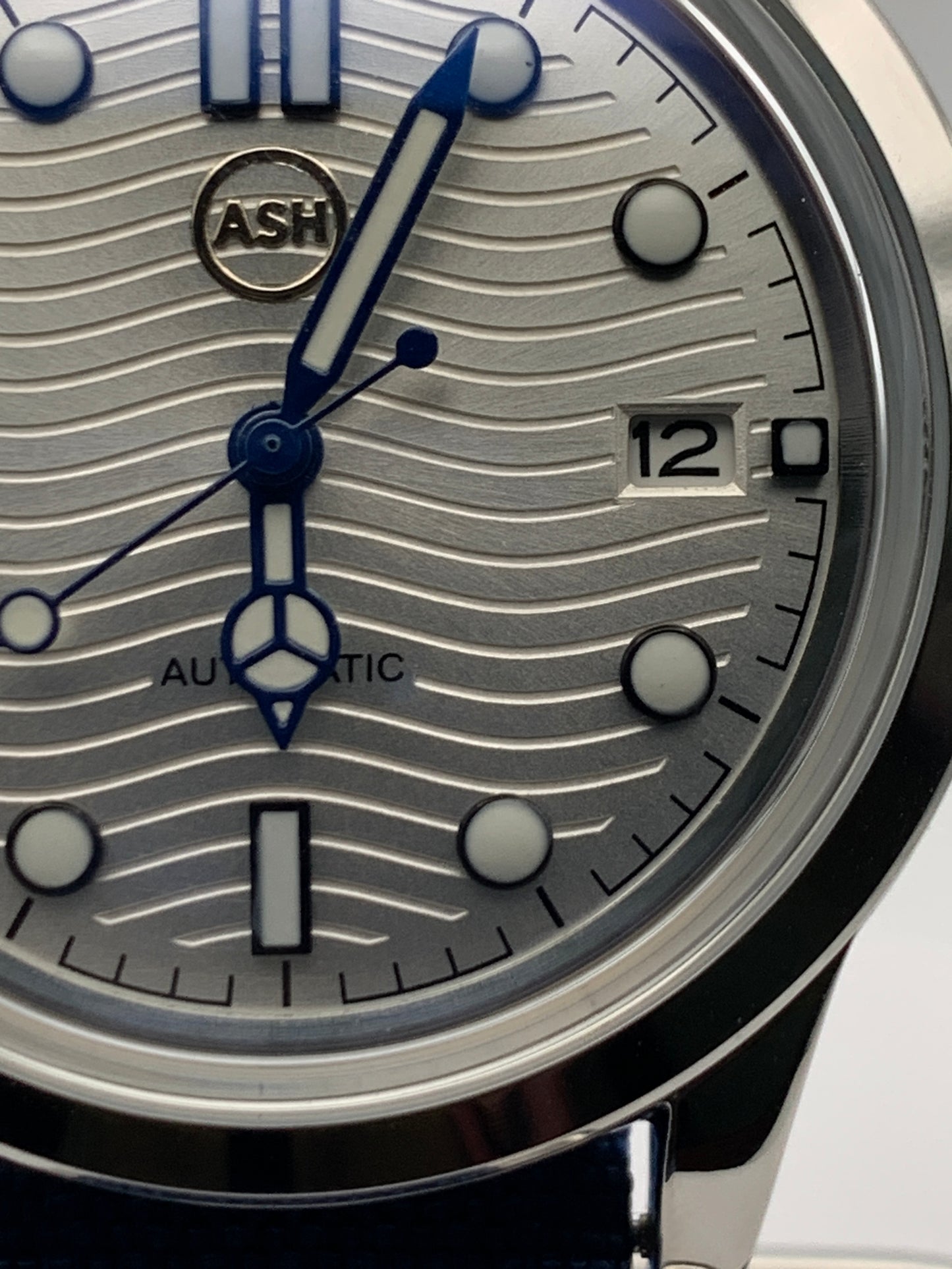 The Yankee 1.2 - Blue, silver and white livery. 39mm stainless steel case. K-1 mineral crystal with AR. NH35 automatic.
