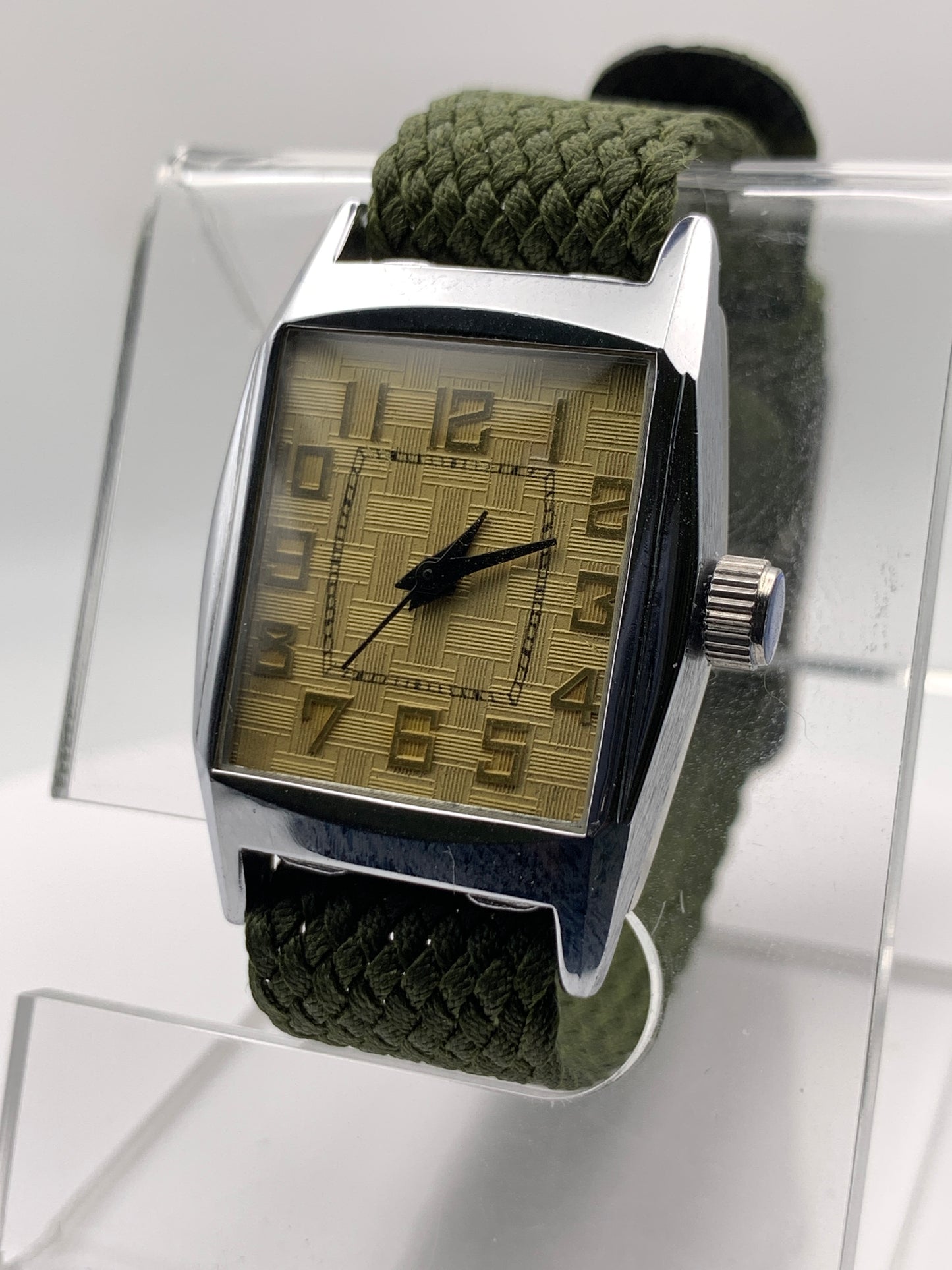 Feather 1.3 - Vintage 25mm plated brass 2 piece case.  38mm lug to lug. 16mm lug width. 8.5mm thick. Acrylic crystal. Miyota Super 2035 movement.
