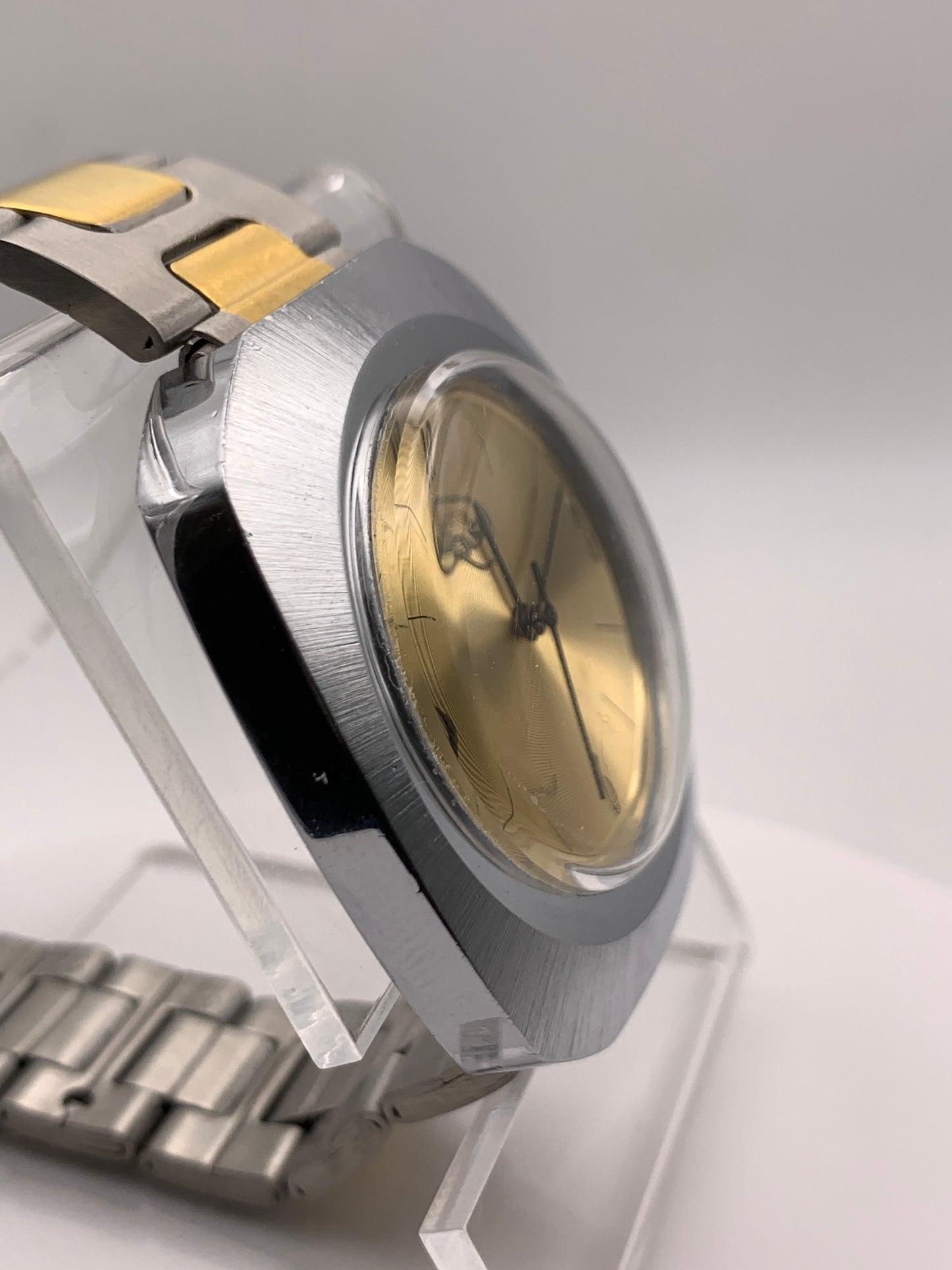 Candle. 39mm vintage case and dial. Acrylic dome crystal. Seiko VH31. Vintage Speidel bracelet.