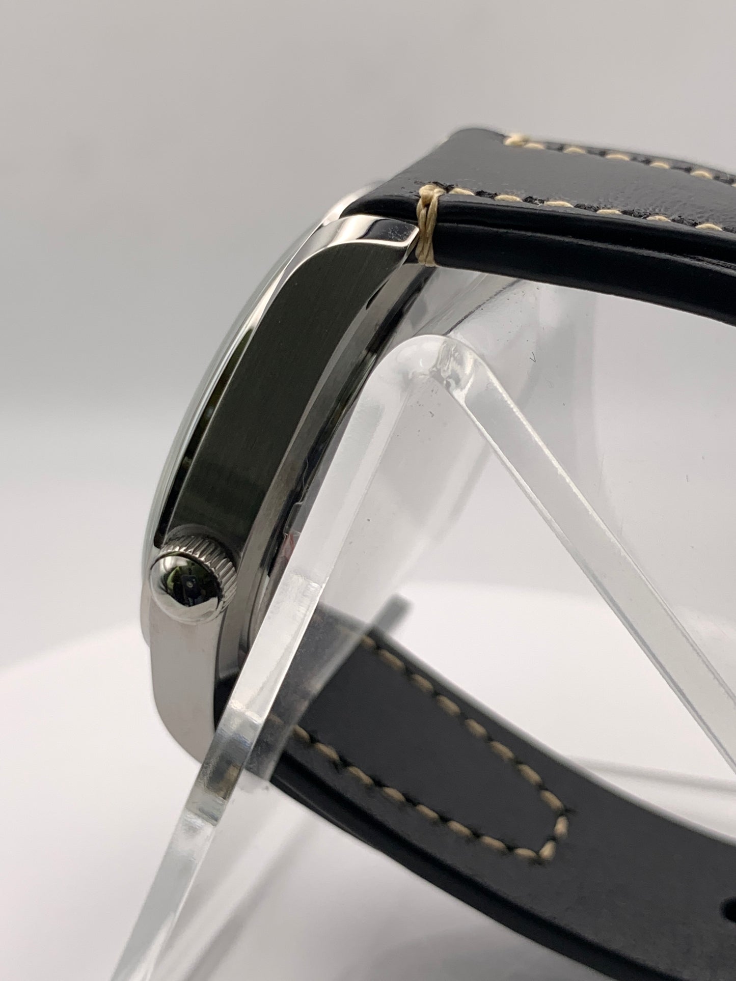Qinglong - 39mm stainless steel case with engine turned chapter ring. Sapphire crystal. Seiko NH38.