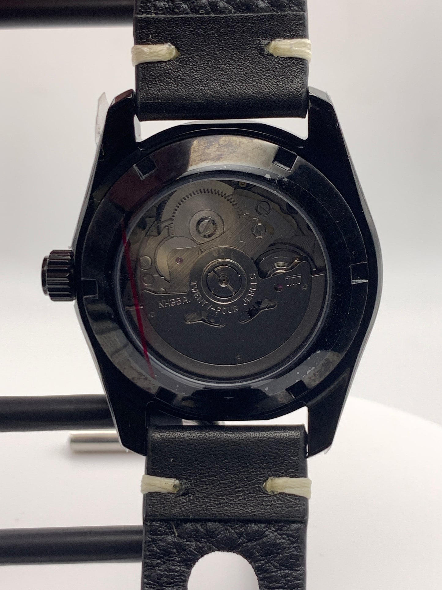 Wave Pool. 39mm PVD case. Sapphire crystal. Seiko NH35.