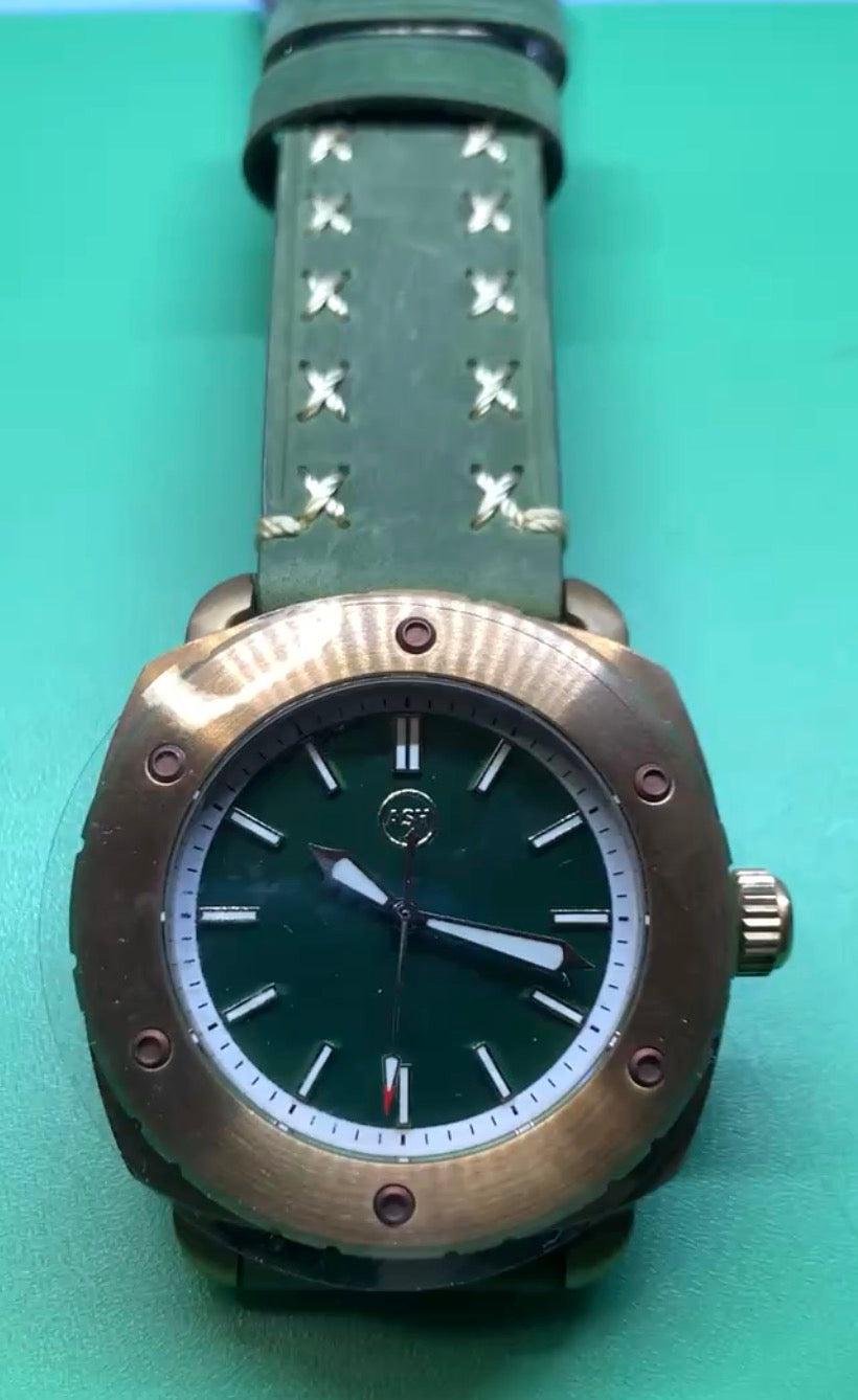 Aegis. 44mm bronze case. Sapphire crystal. Seiko NH35.