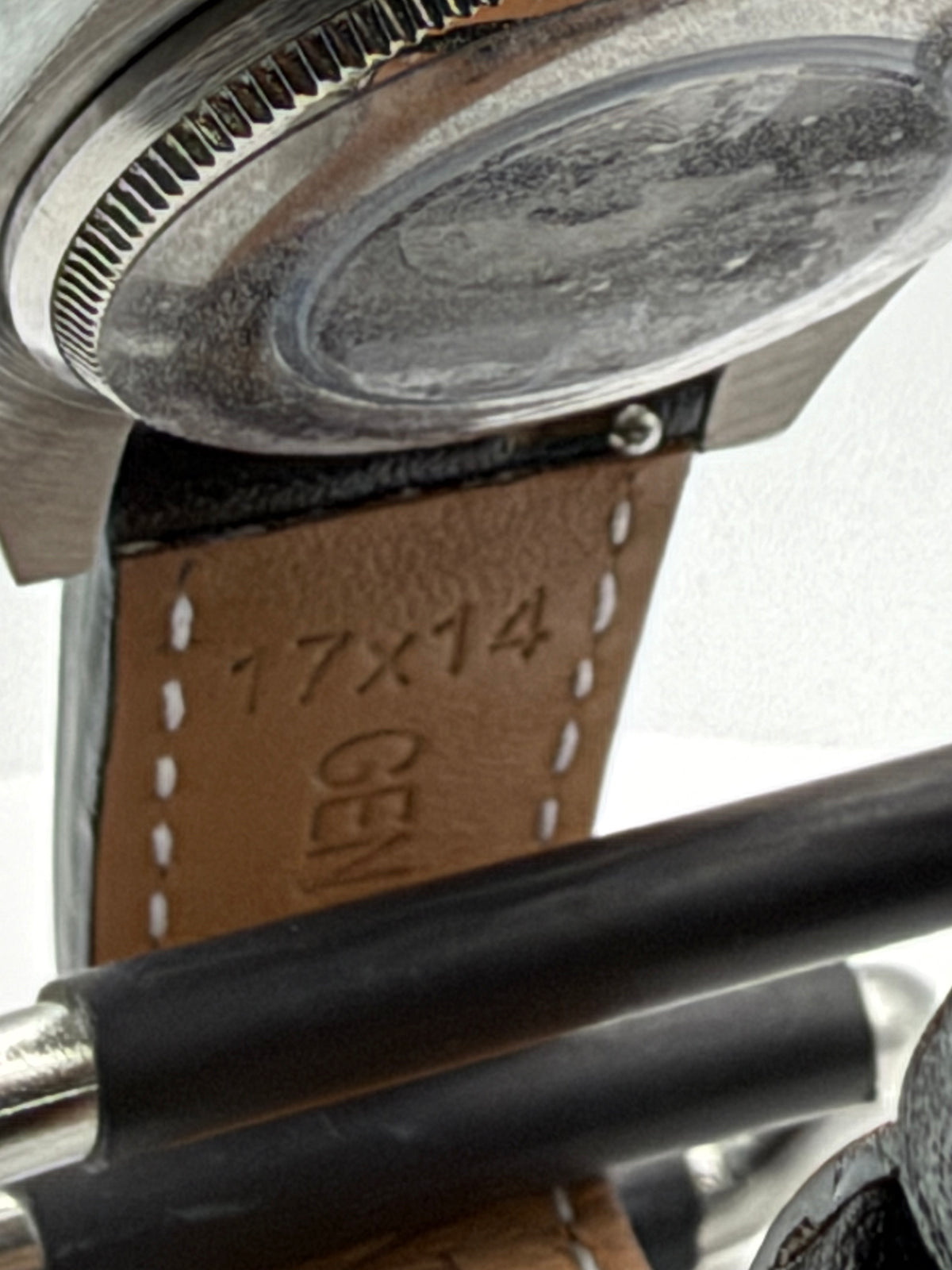 After Midnight. B-stock: indices imperfections between 1 and 3. 31mm stainless steel case. Sapphire crystal. Seiko NH05 automatic.