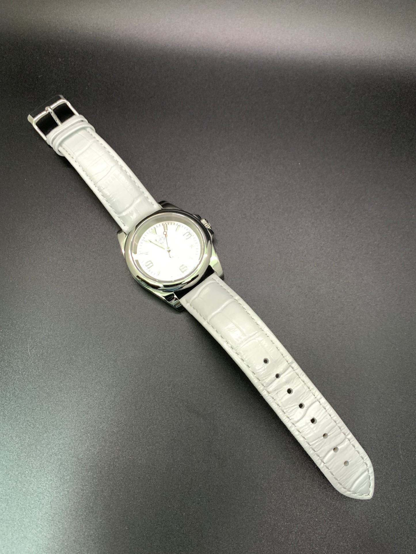 Custom Automatic Silver Sunburst Seiko Wristwatch