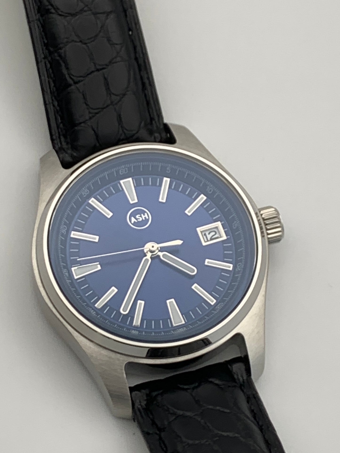 Custom Automatic Blue Sunburst Overseas Inspired Seiko Wristwatch