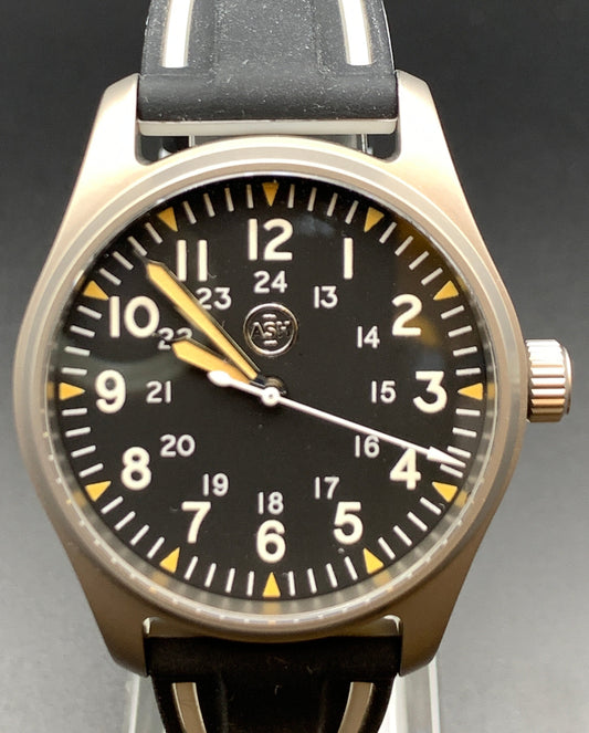 Custom Automatic Titanium Seiko Field Watch