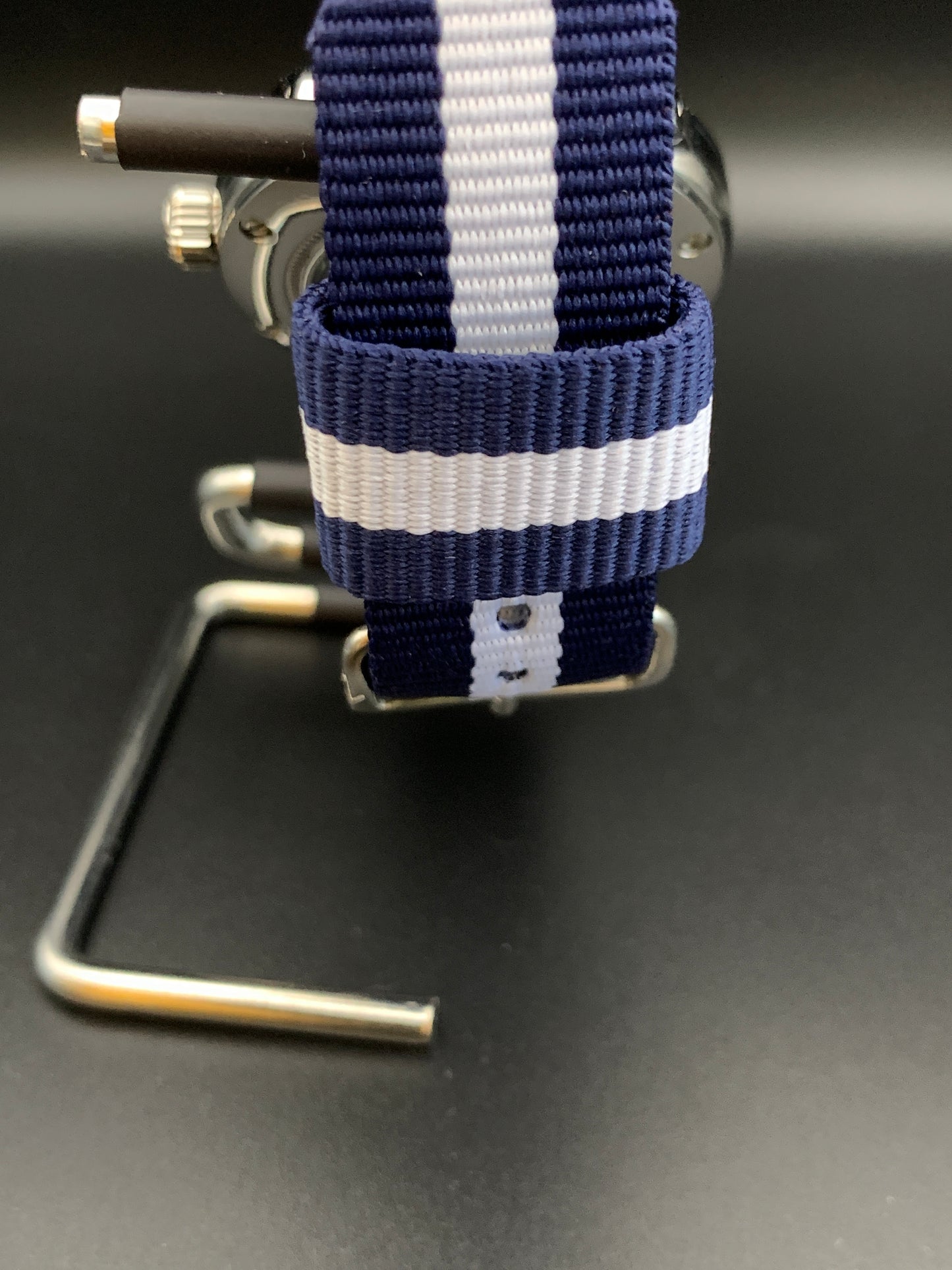 Blue, Silver, White. NY Yankees Colors wristwatch. Seiko NH35 Automatic.