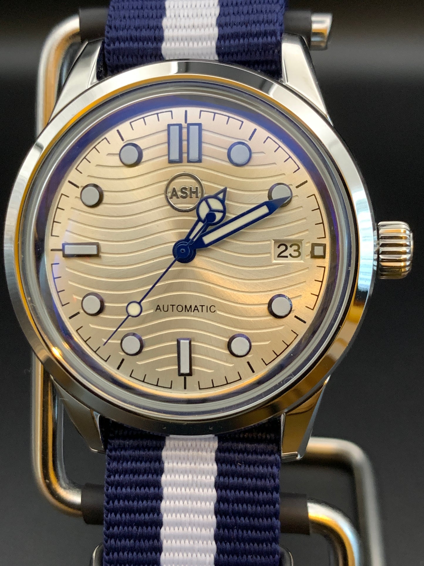 Blue, Silver, White. NY Yankees Colors wristwatch. Seiko NH35 Automatic.