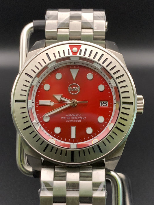 Crimson King Samurai Style. Brushed Bracelet.  Seiko NH35 Automatic
