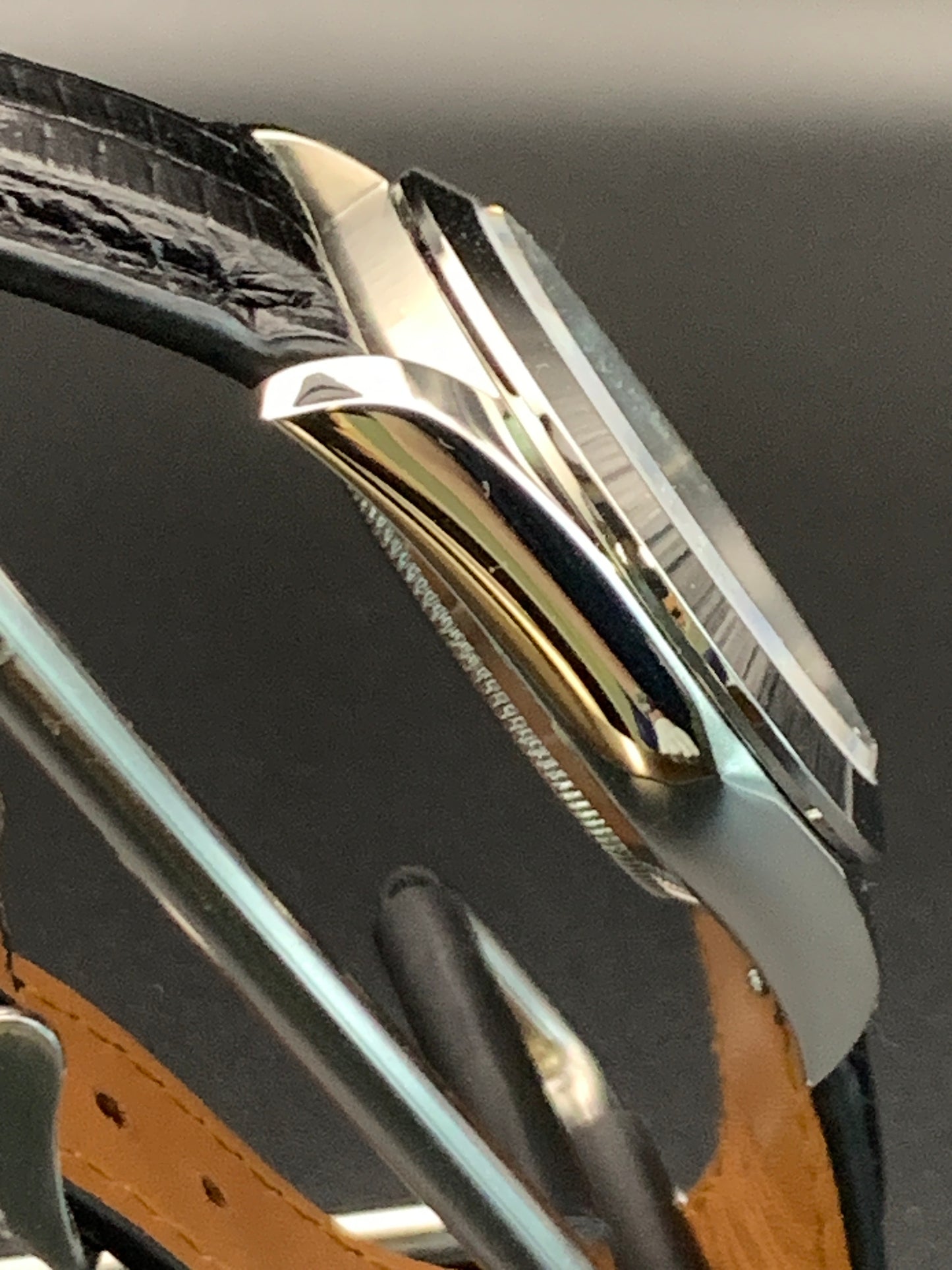 36mm Light blue sunray sport watch. Seiko NH35 Automatic.